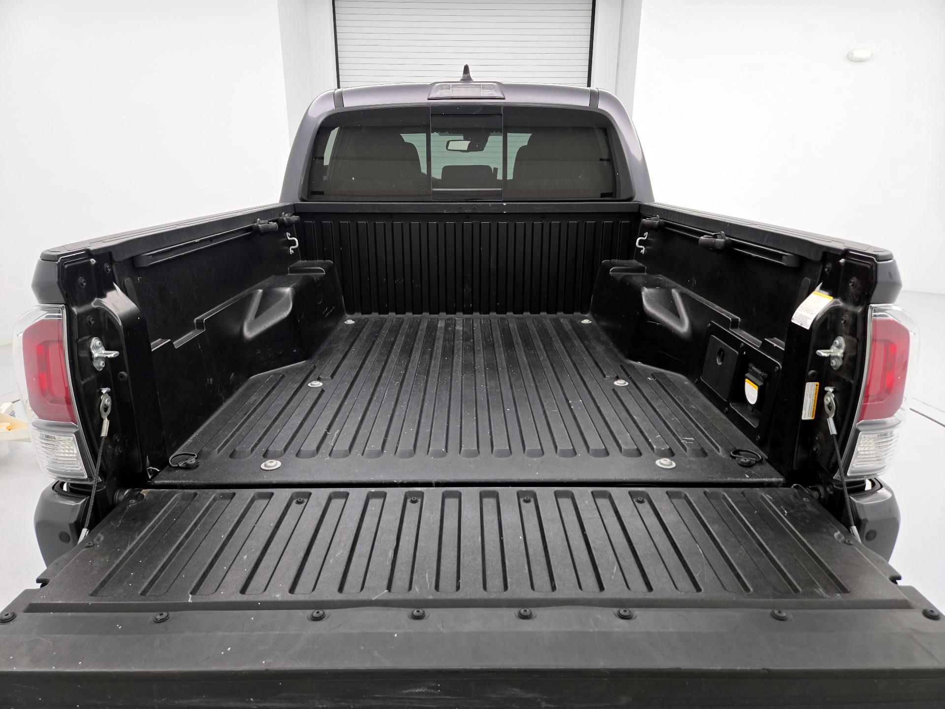 Thumbnail: 2023 Toyota Tacoma - 20
