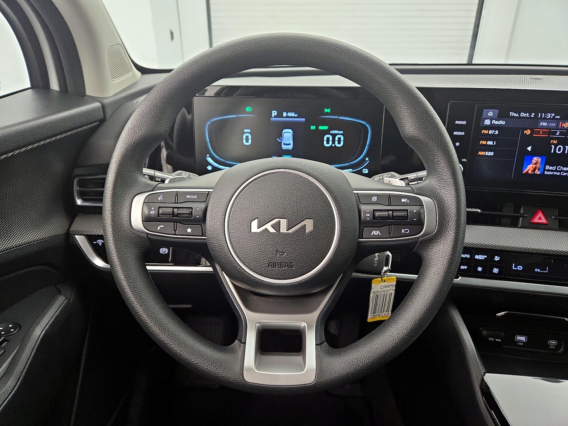 Thumbnail: 2023 Kia Sportage - 10