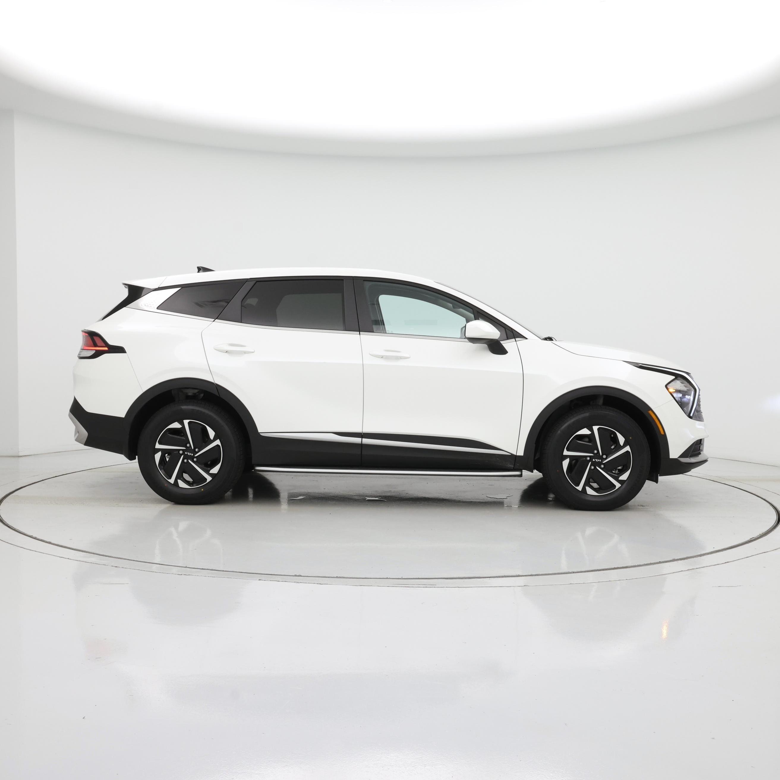 Thumbnail: 2023 Kia Sportage - 7