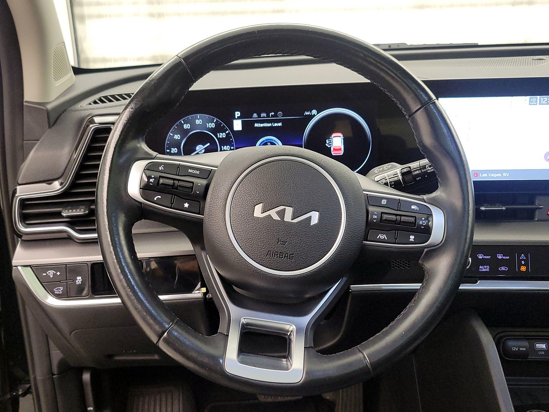 Thumbnail: 2023 Kia Sportage - 10