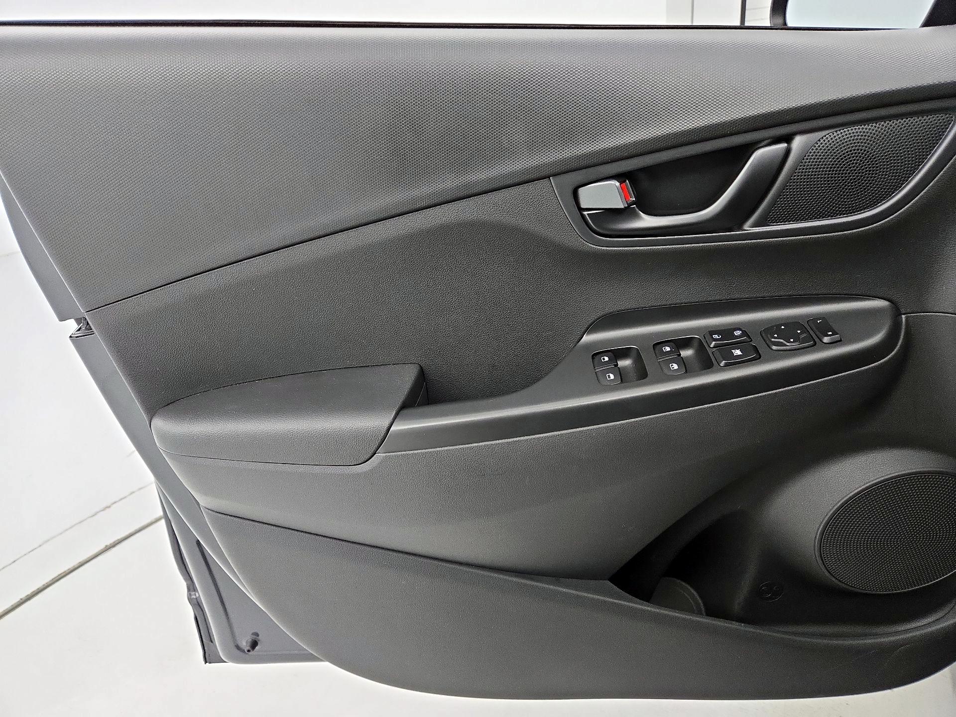 Thumbnail: 2023 Hyundai Kona - 12