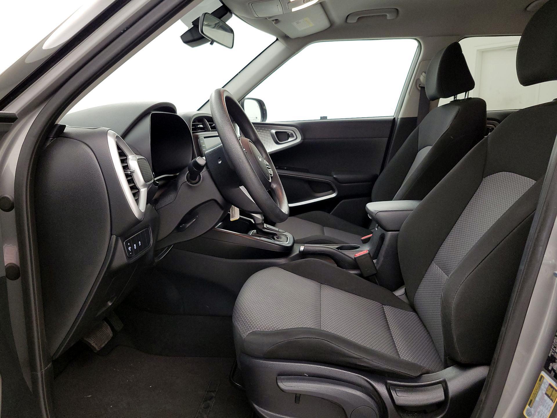 Thumbnail: 2023 Kia Soul - 11