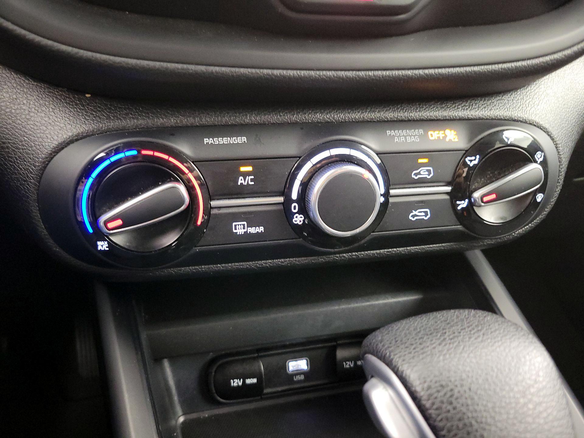 Thumbnail: 2023 Kia Soul - 16