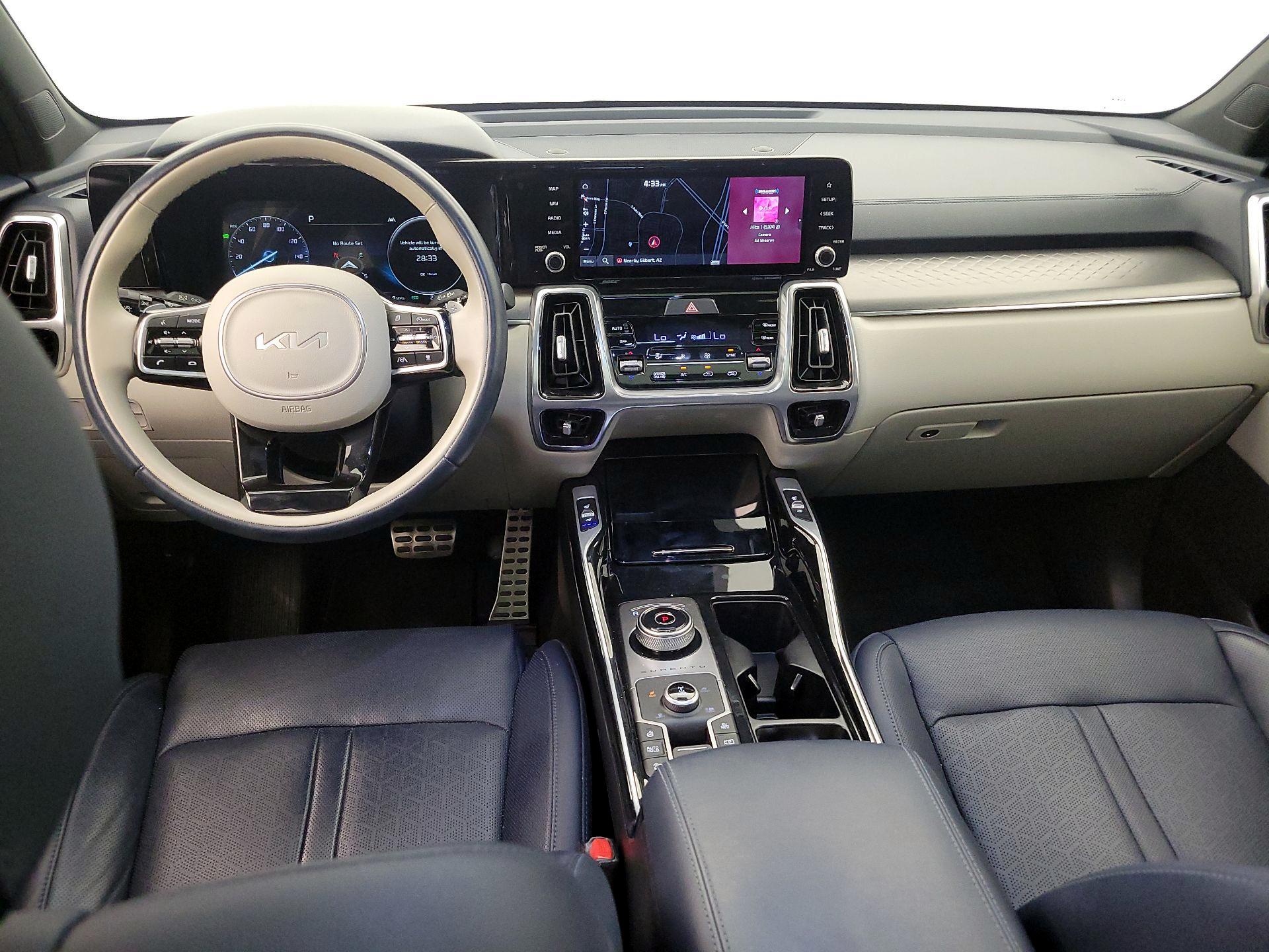 Thumbnail: 2022 Kia Sorento - 9