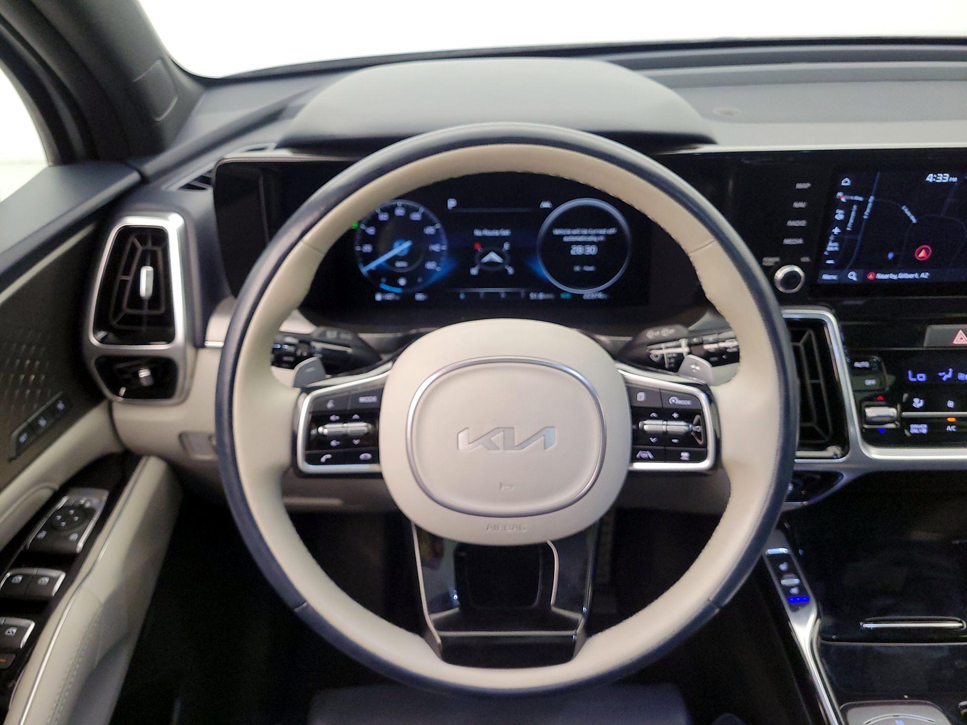 Thumbnail: 2022 Kia Sorento - 10