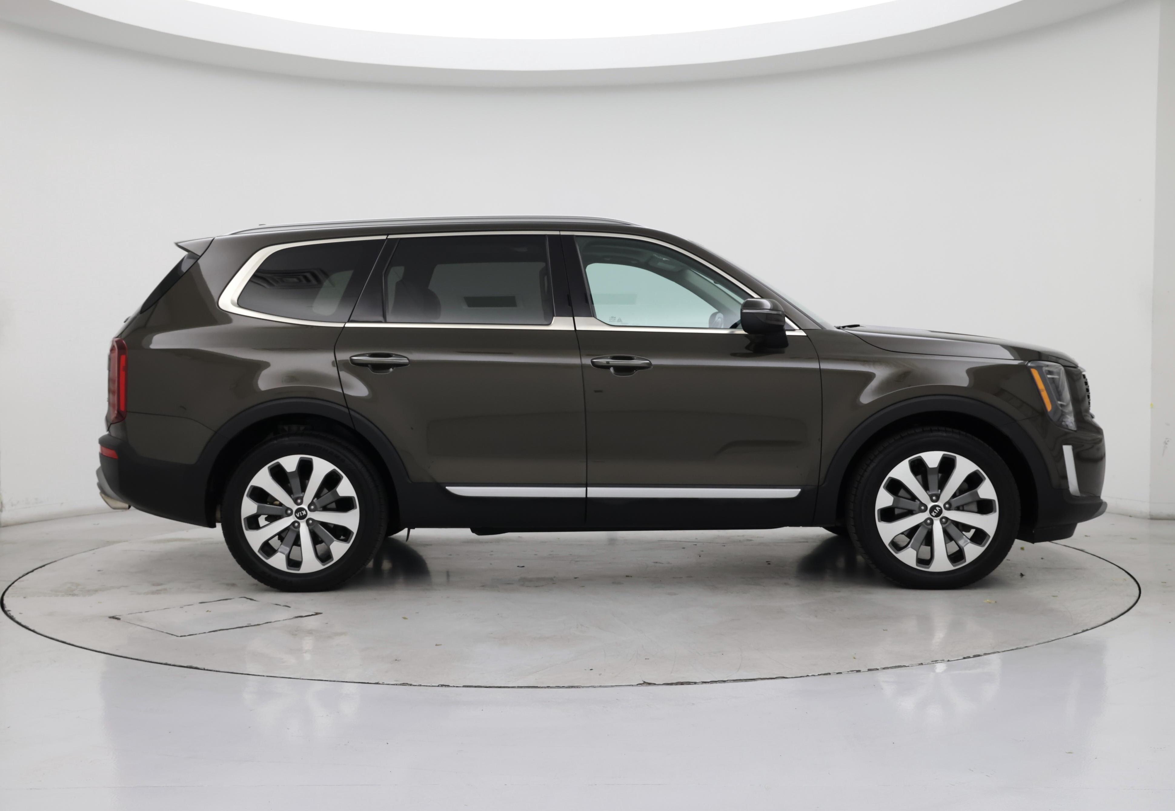 Thumbnail: 2020 Kia Telluride - 7