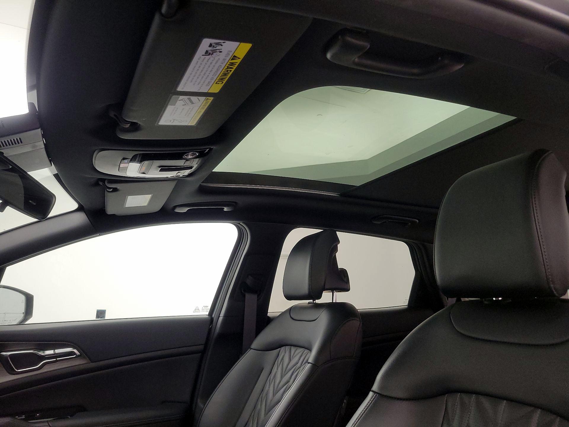 Thumbnail: 2023 Kia Sportage - 20