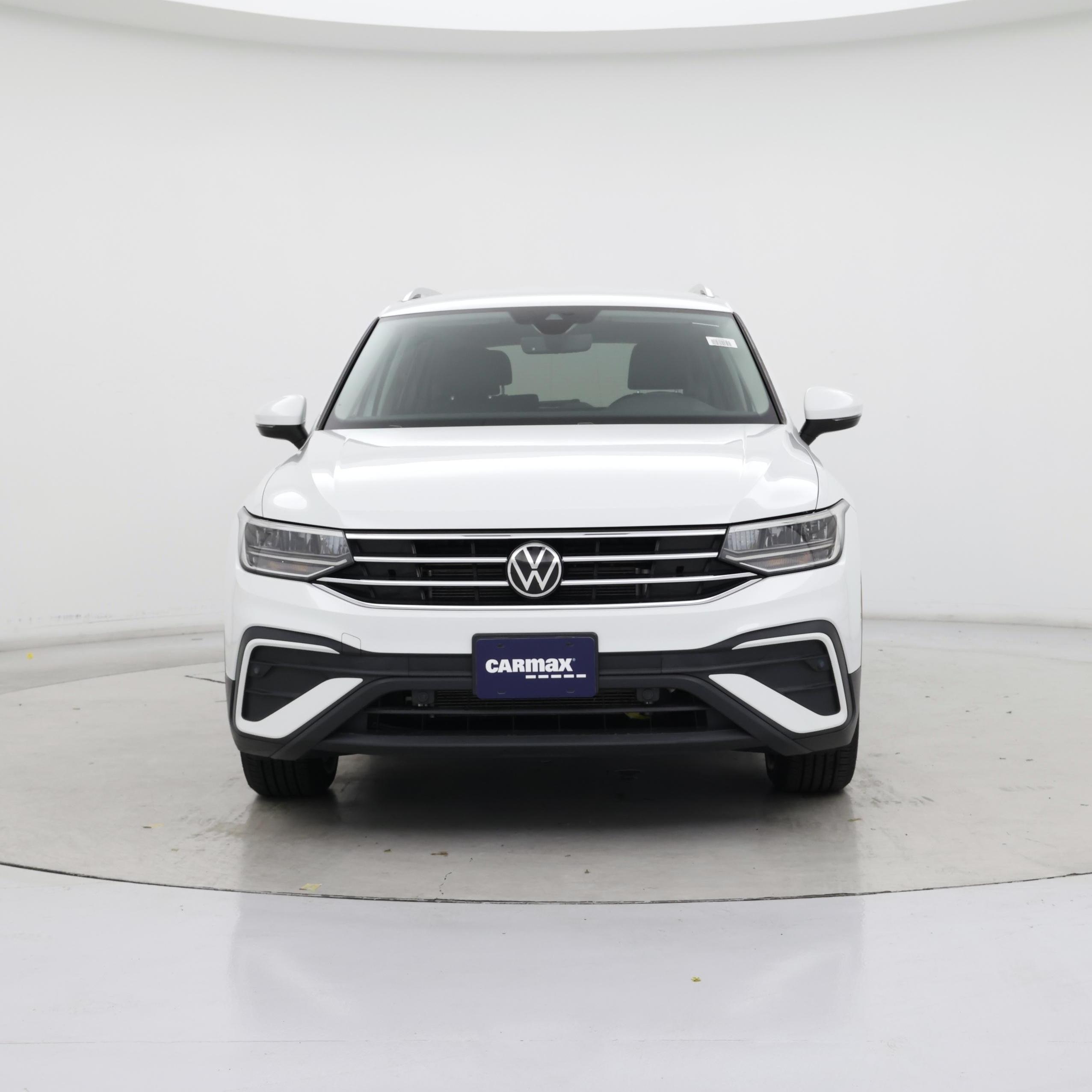Thumbnail: 2022 Volkswagen Tiguan - 5