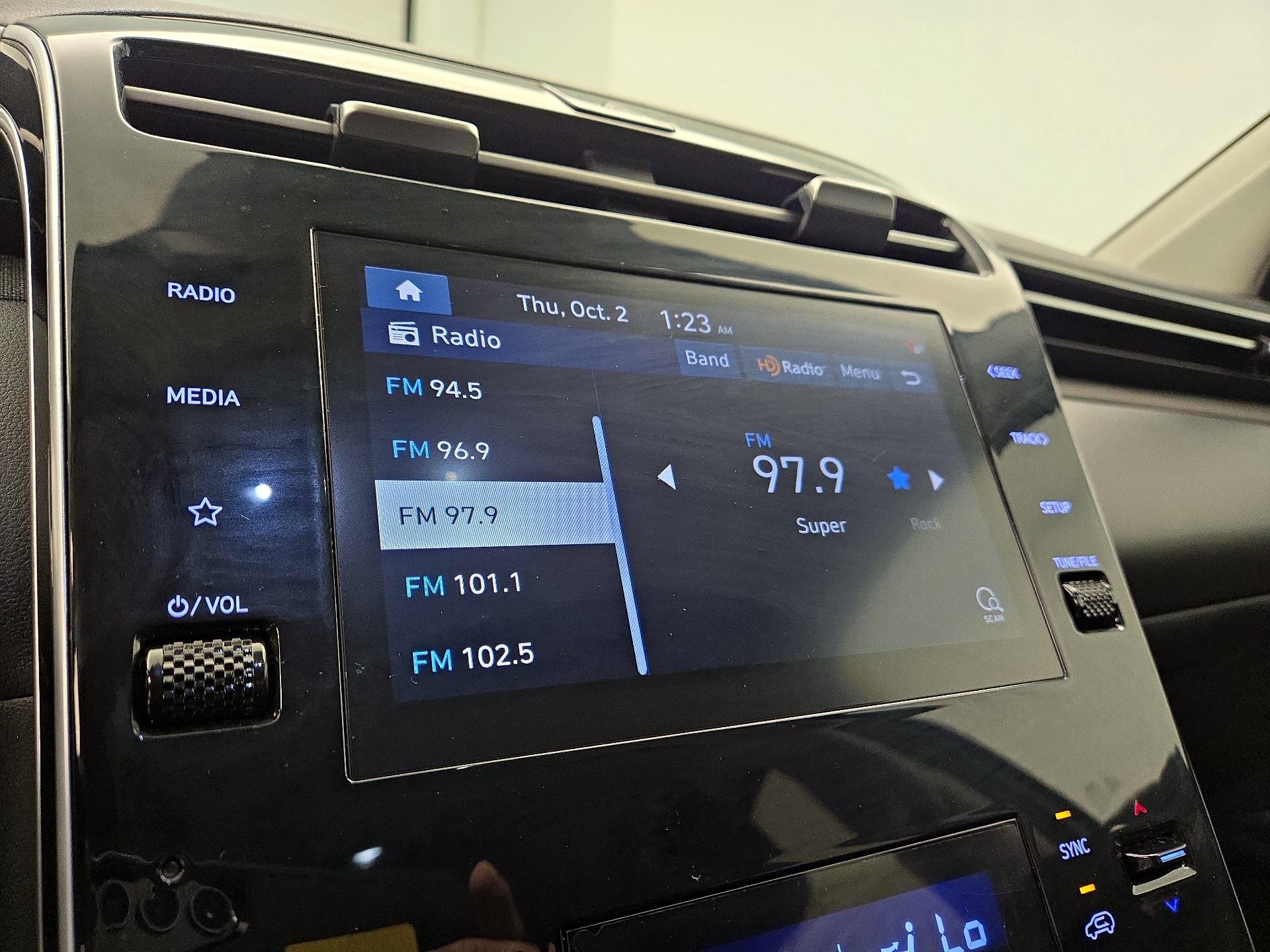 Thumbnail: 2022 Hyundai Tucson - 15