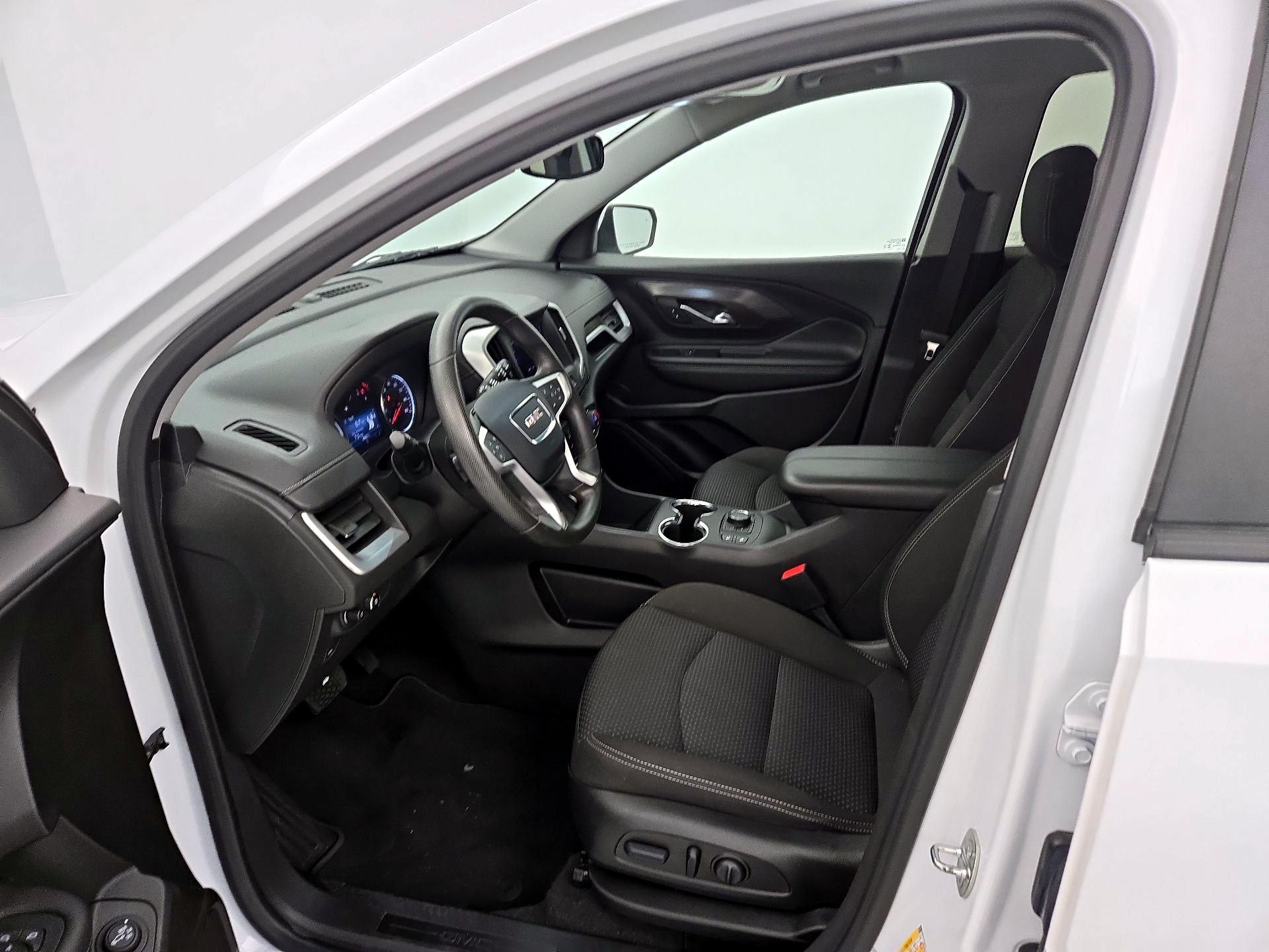 Thumbnail: 2023 GMC Terrain - 11