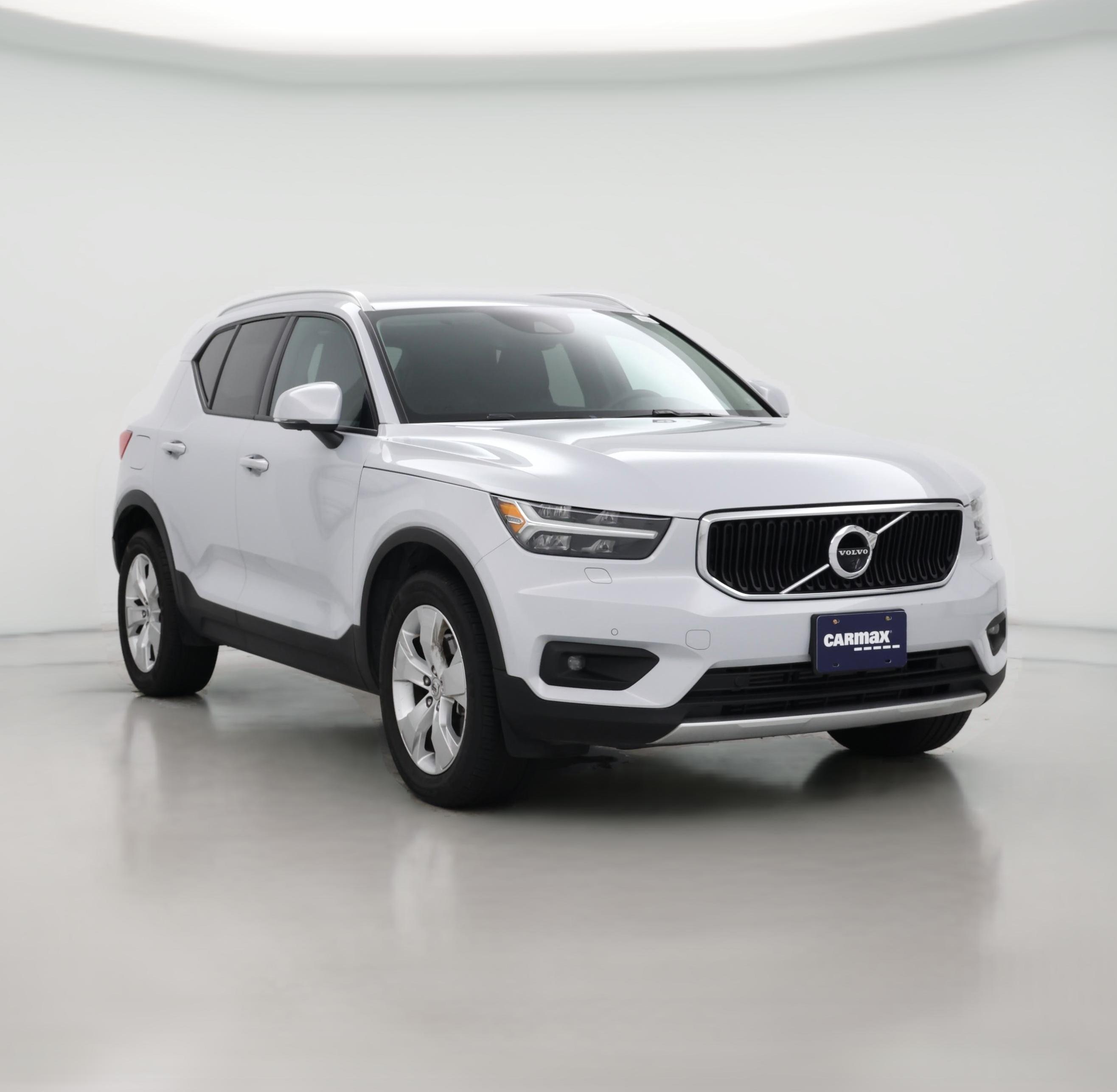 Thumbnail: 2022 Volvo XC40 - 1
