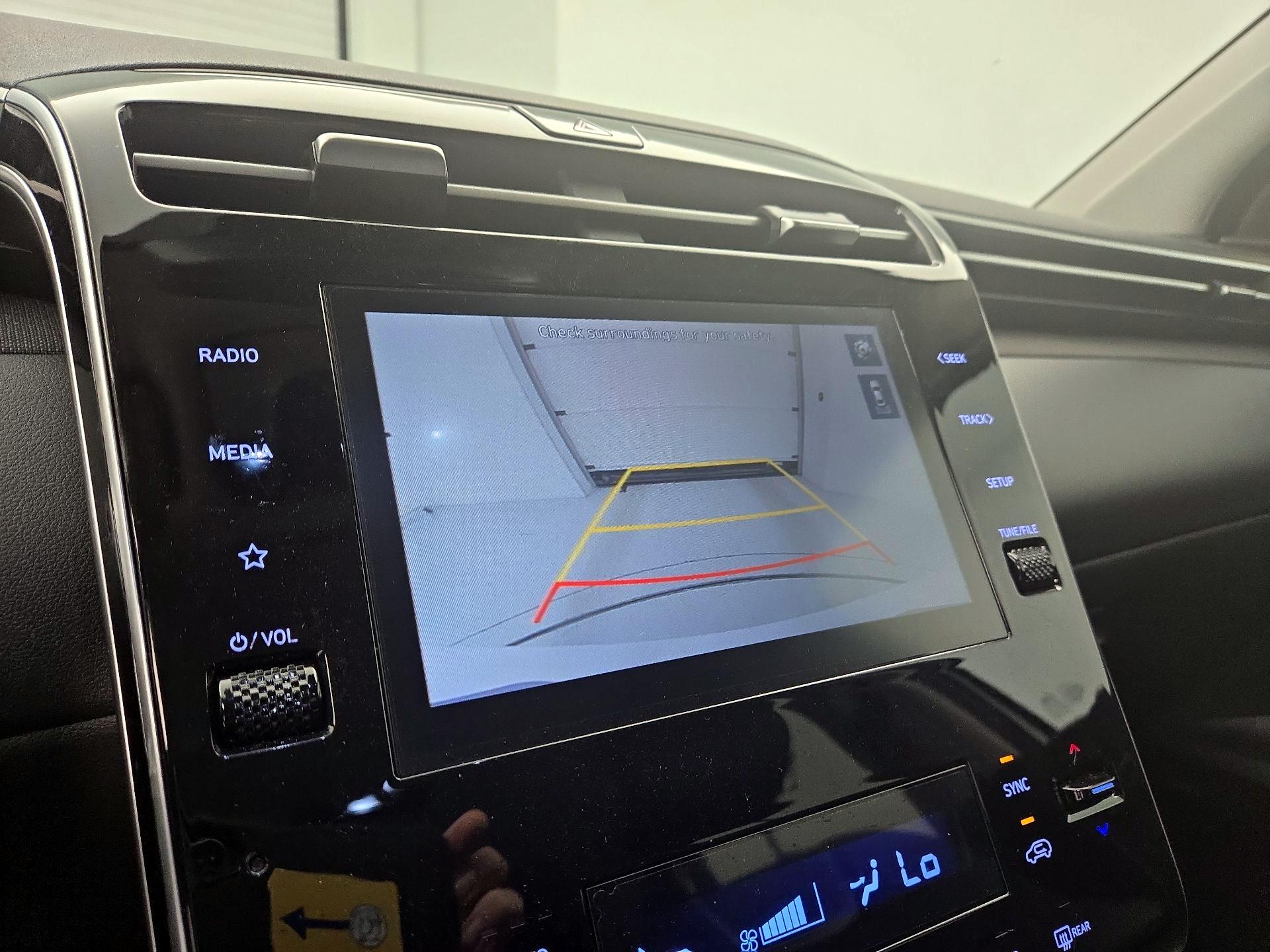 Thumbnail: 2022 Hyundai Tucson - 14