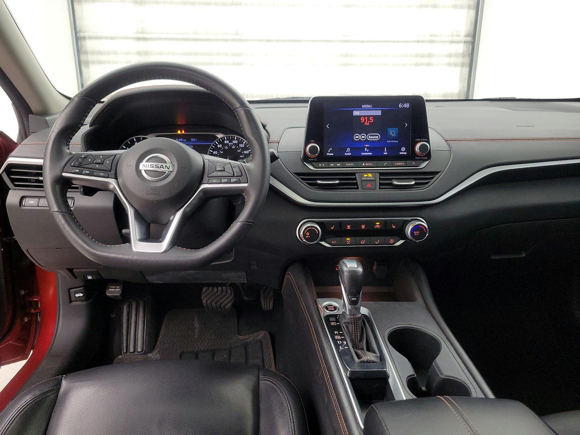 Thumbnail: 2022 Nissan Altima - 9