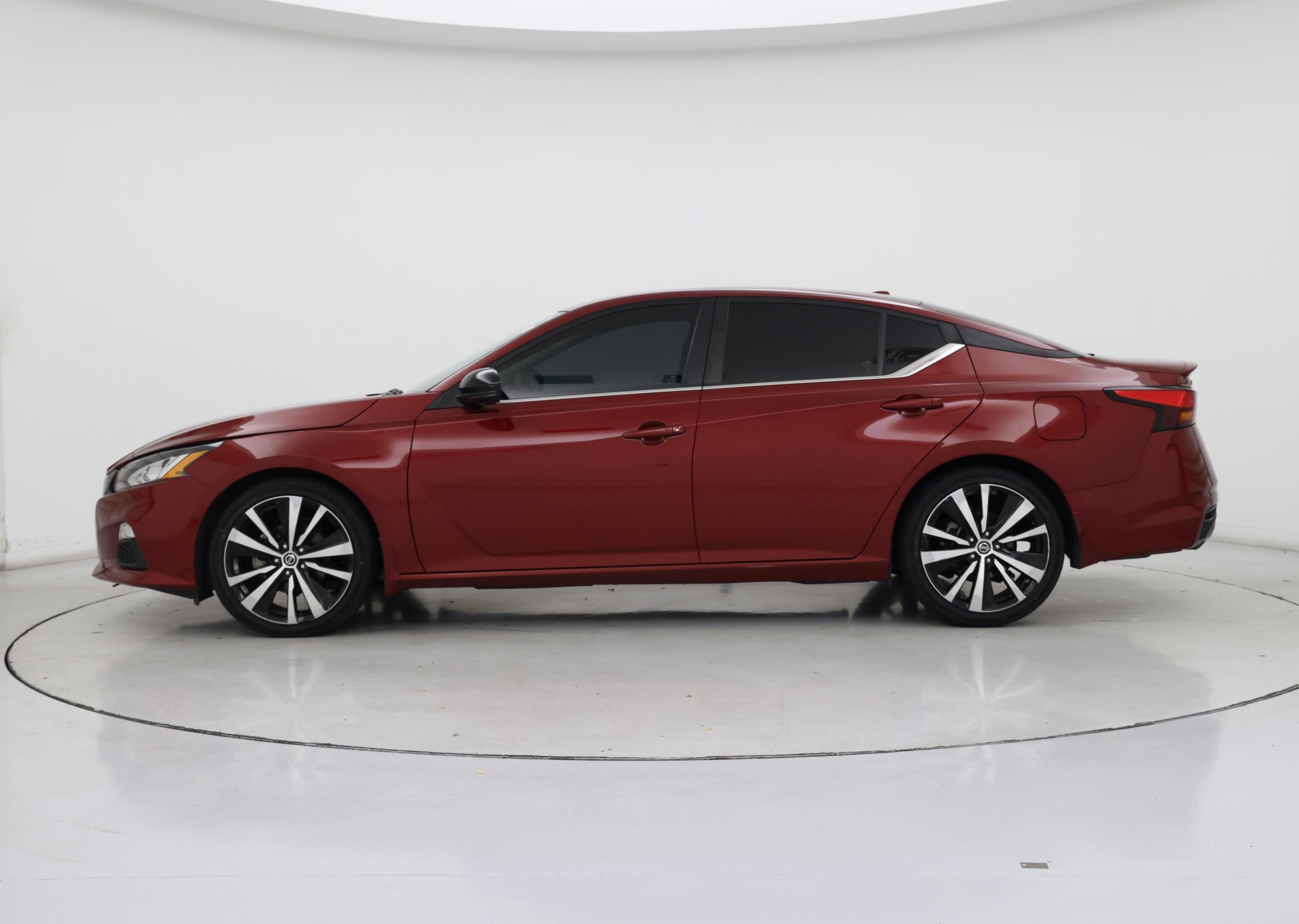 Thumbnail: 2022 Nissan Altima - 3