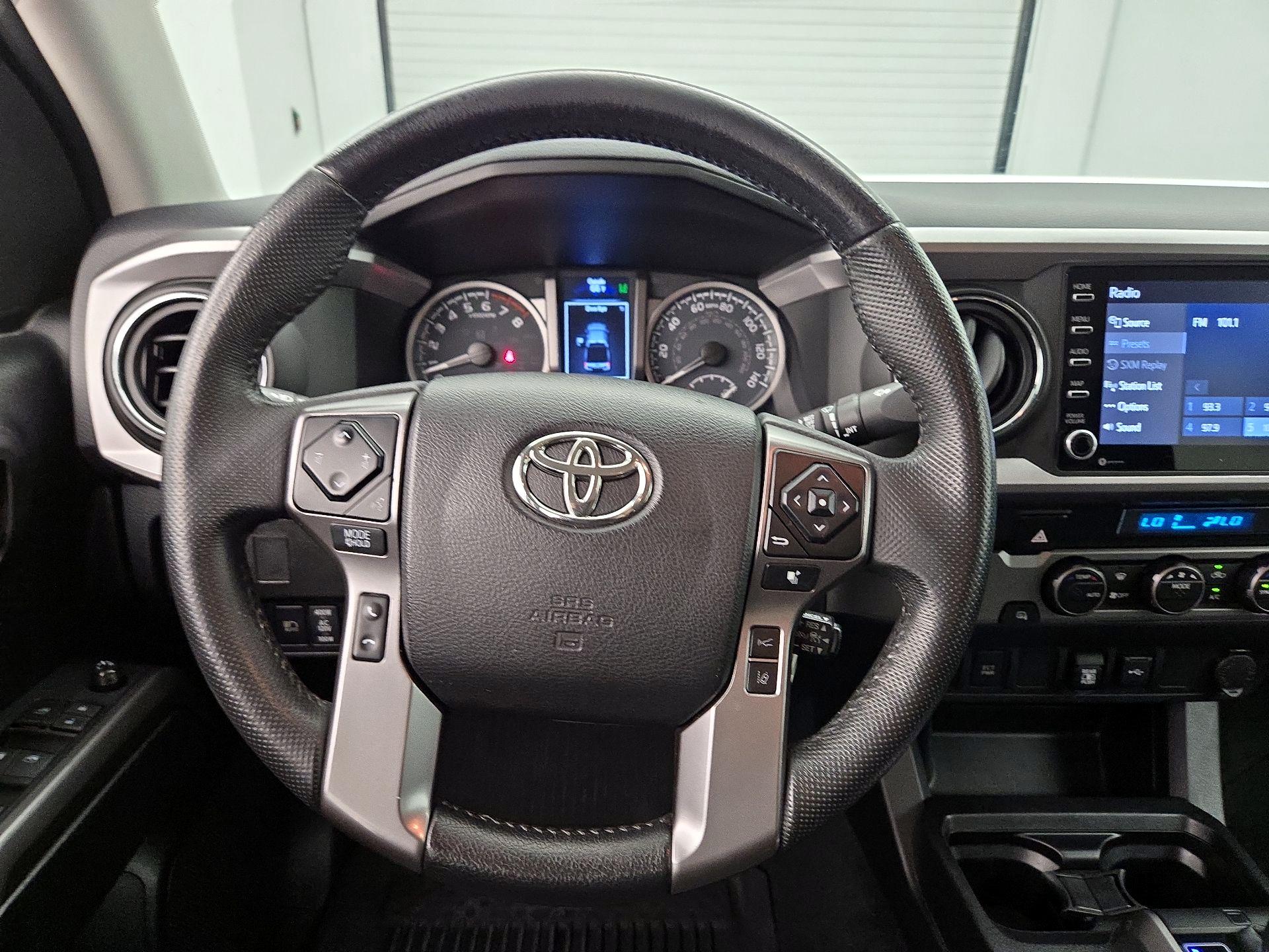 Thumbnail: 2021 Toyota Tacoma - 10