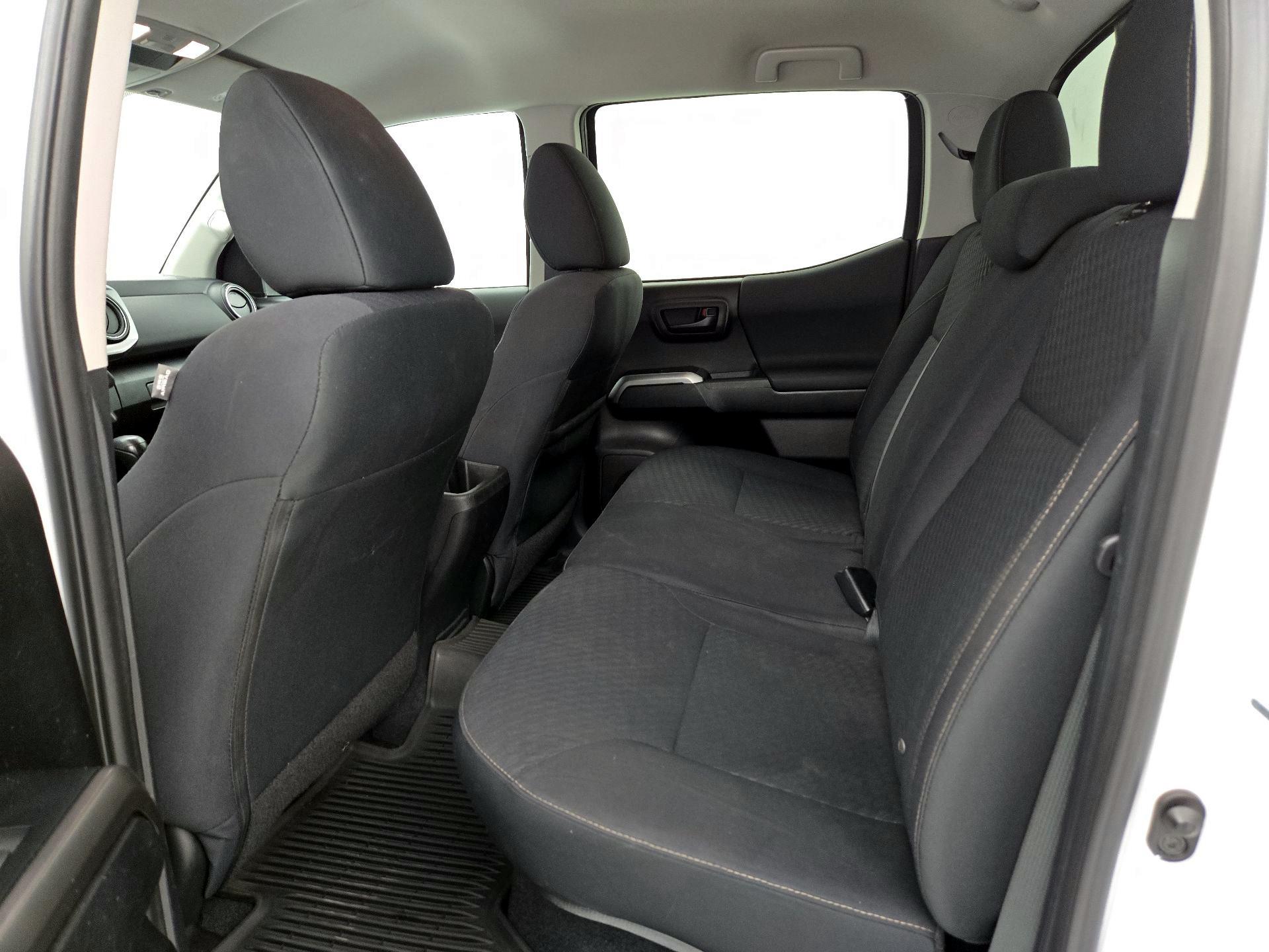 Thumbnail: 2021 Toyota Tacoma - 19