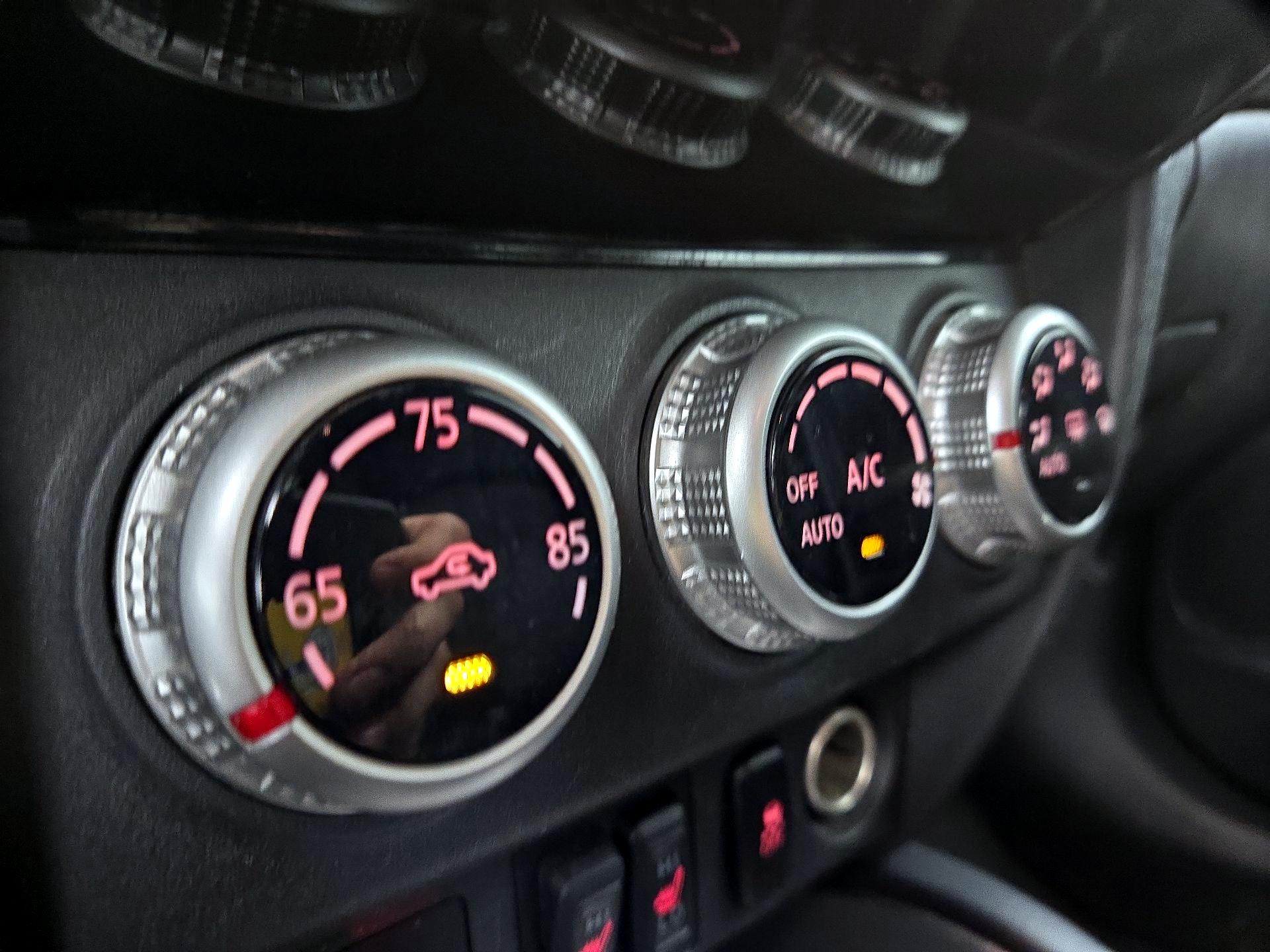 Thumbnail: 2021 Mitsubishi Outlander Sport - 16