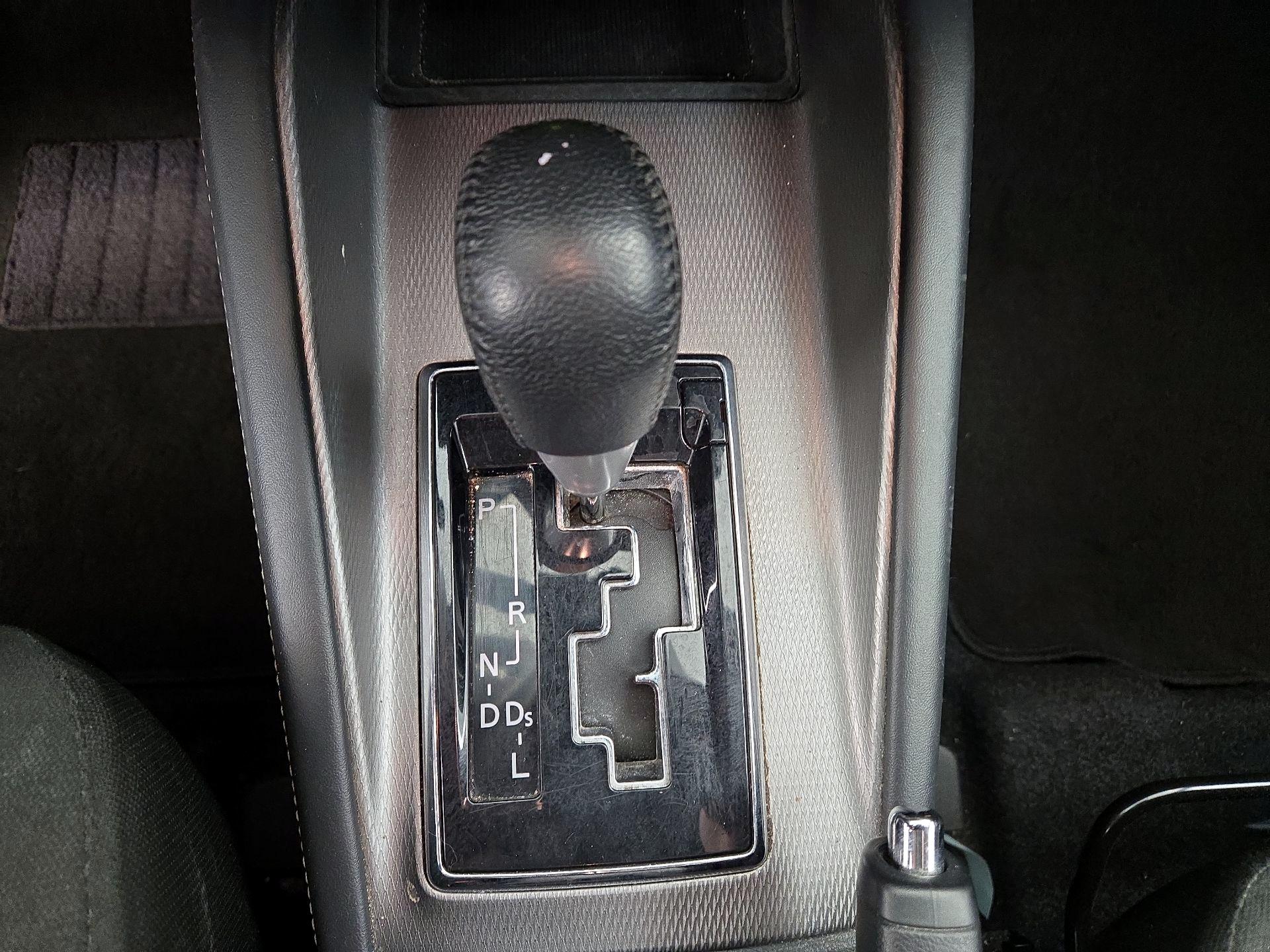 Thumbnail: 2021 Mitsubishi Outlander Sport - 17