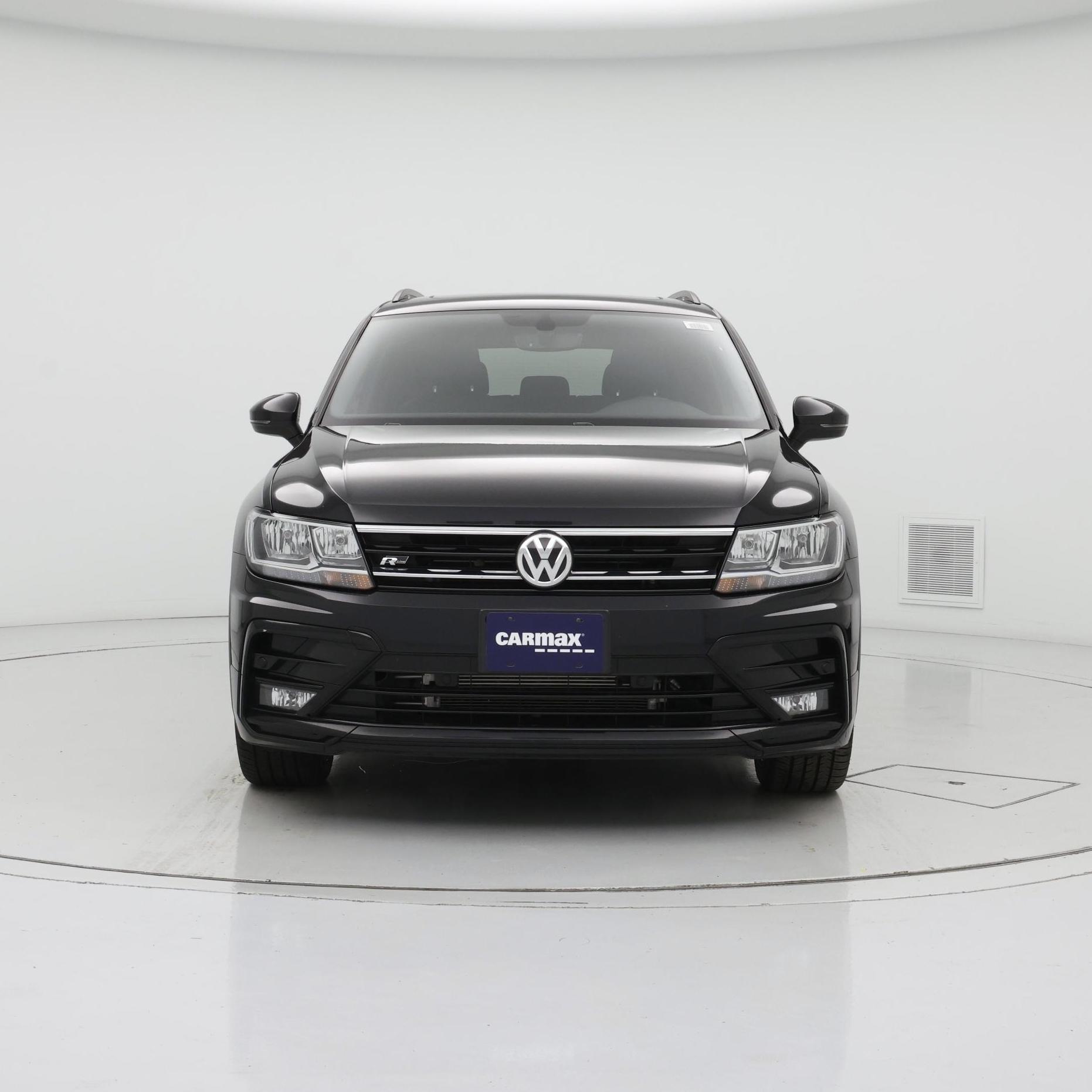 Thumbnail: 2021 Volkswagen Tiguan - 5