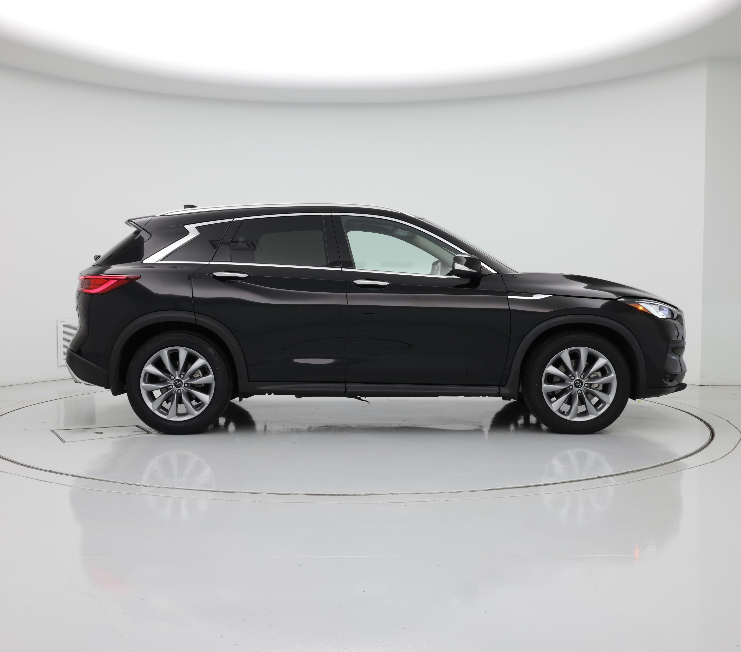 Thumbnail: 2022 INFINITI QX50 - 7