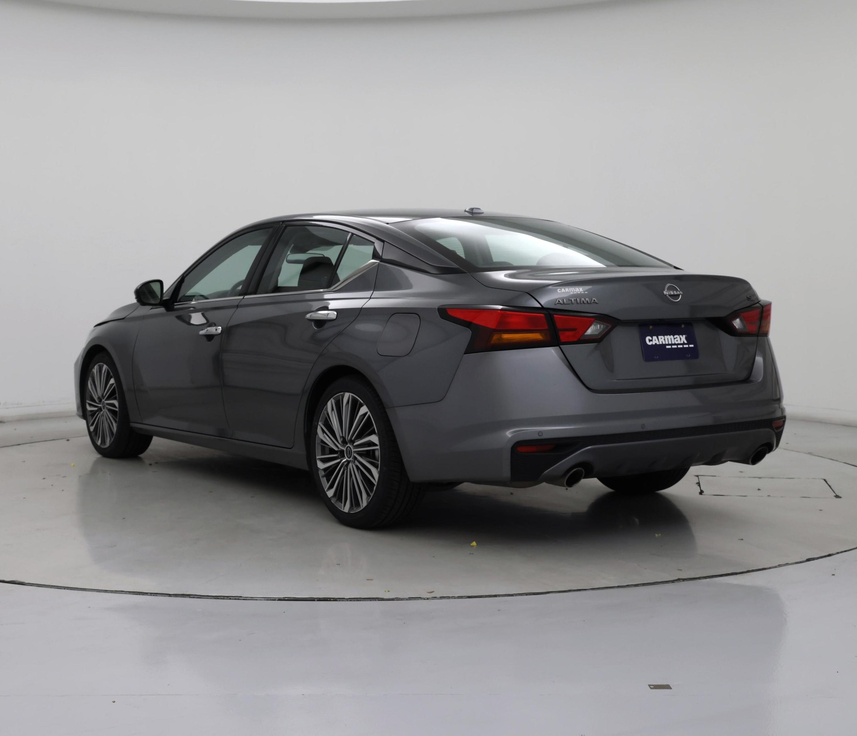 Thumbnail: 2023 Nissan Altima - 2