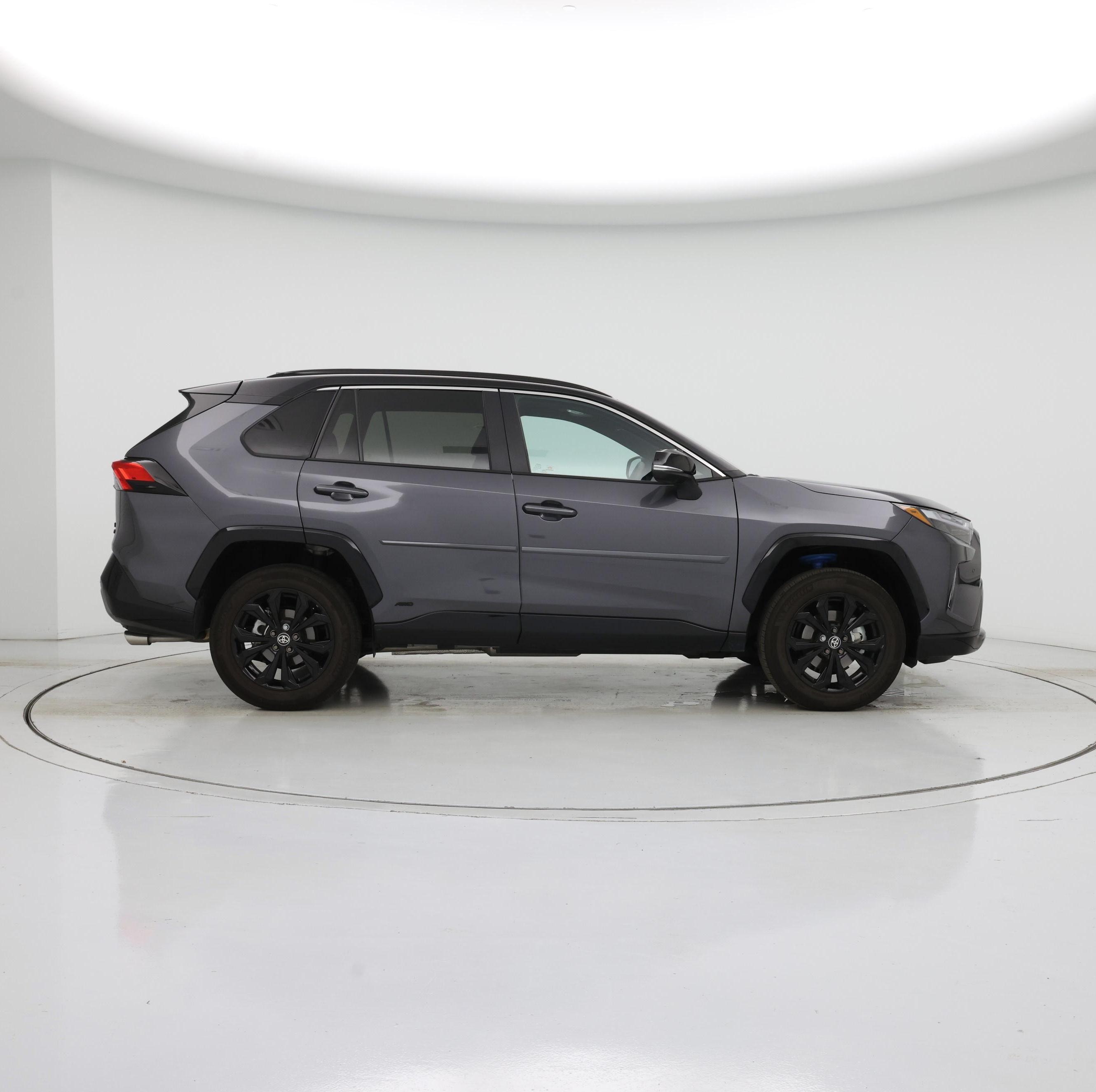 Thumbnail: 2022 Toyota RAV4 - 7