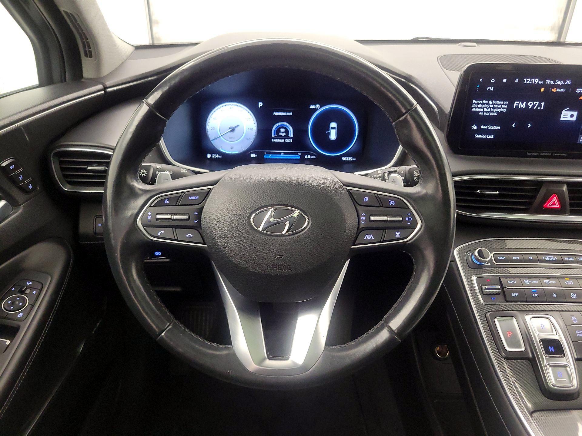 Thumbnail: 2023 Hyundai Santa Fe - 10