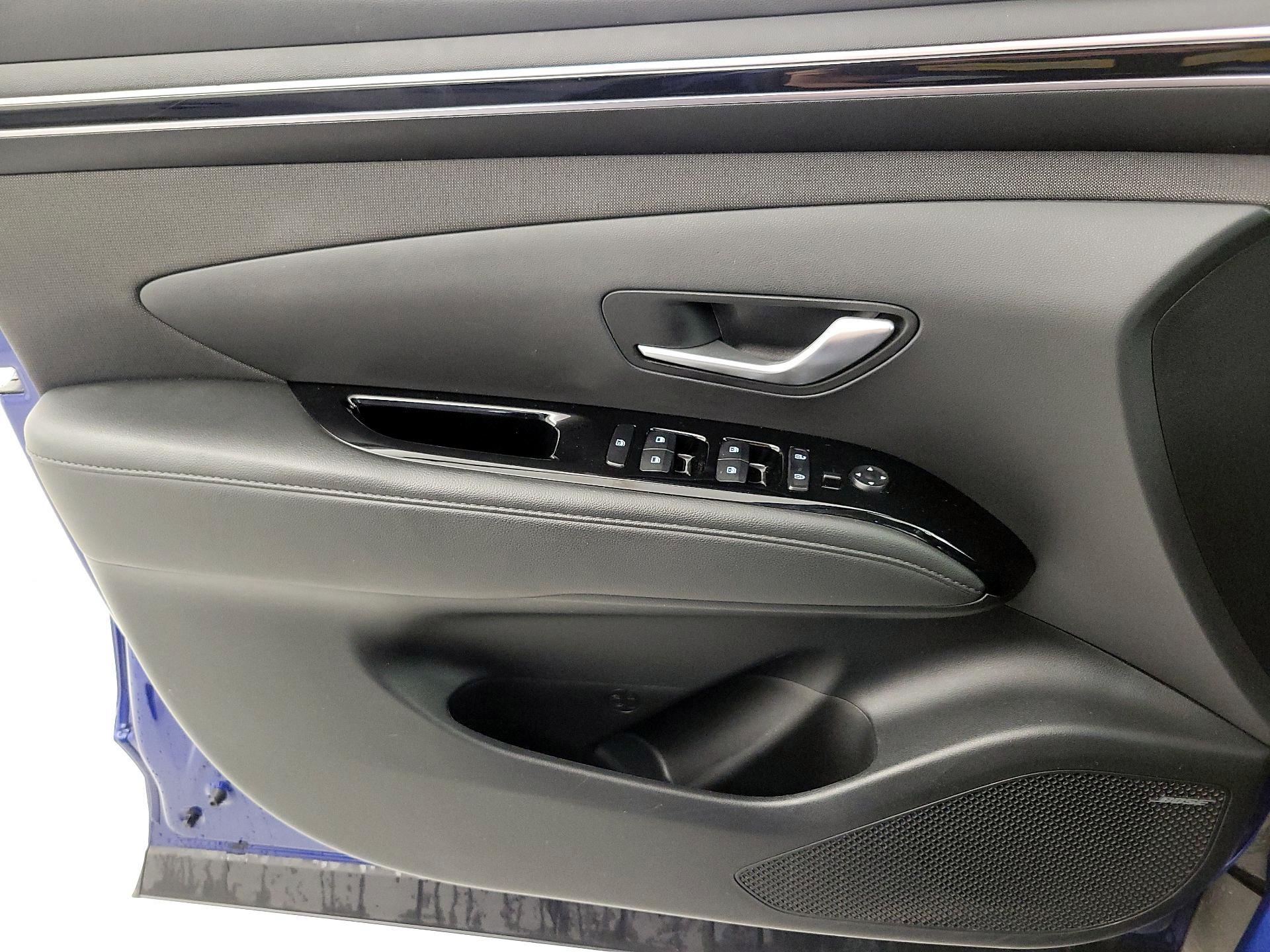 Thumbnail: 2022 Hyundai Tucson - 12