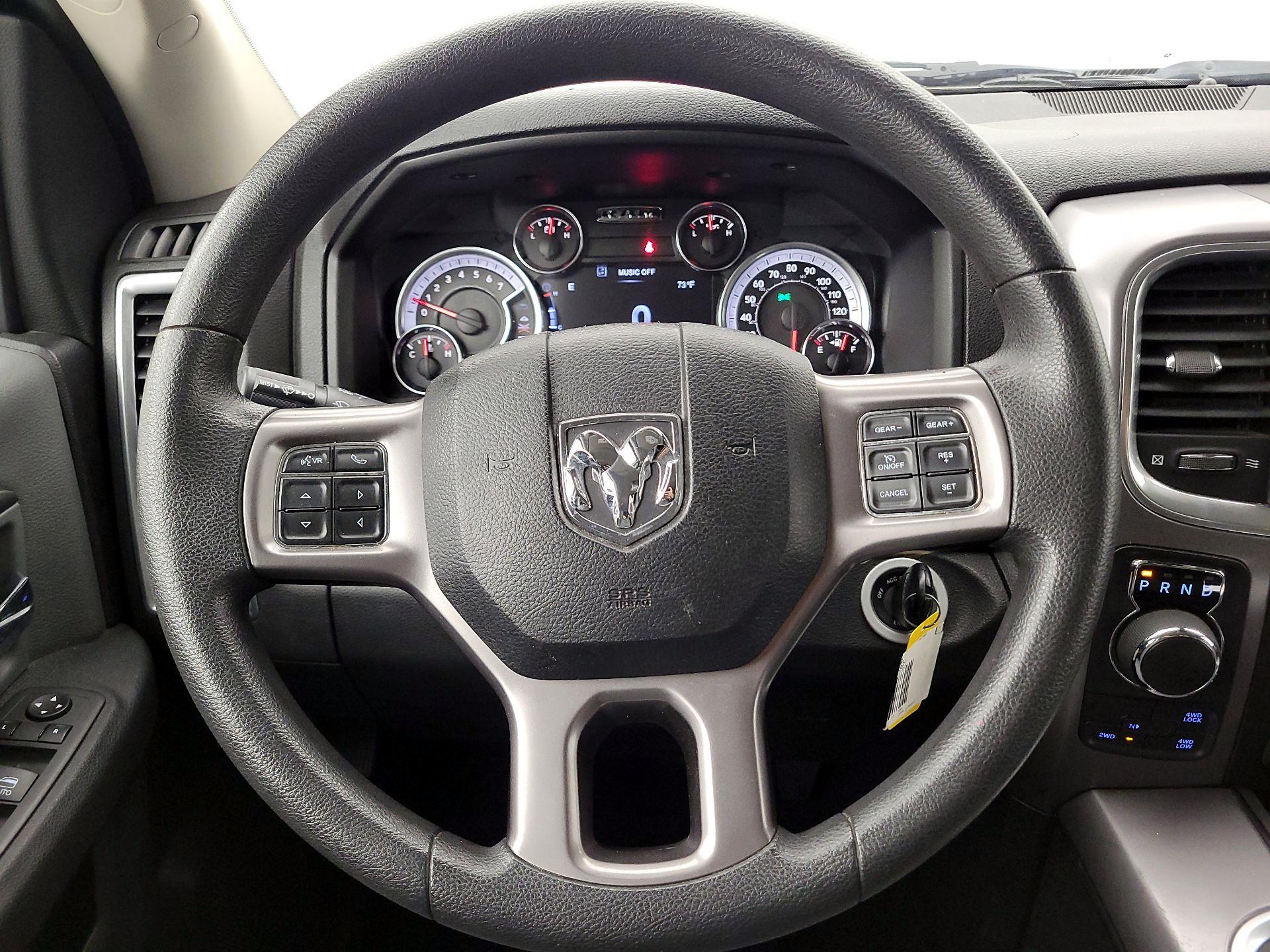 Thumbnail: 2023 RAM 1500 Classic - 10