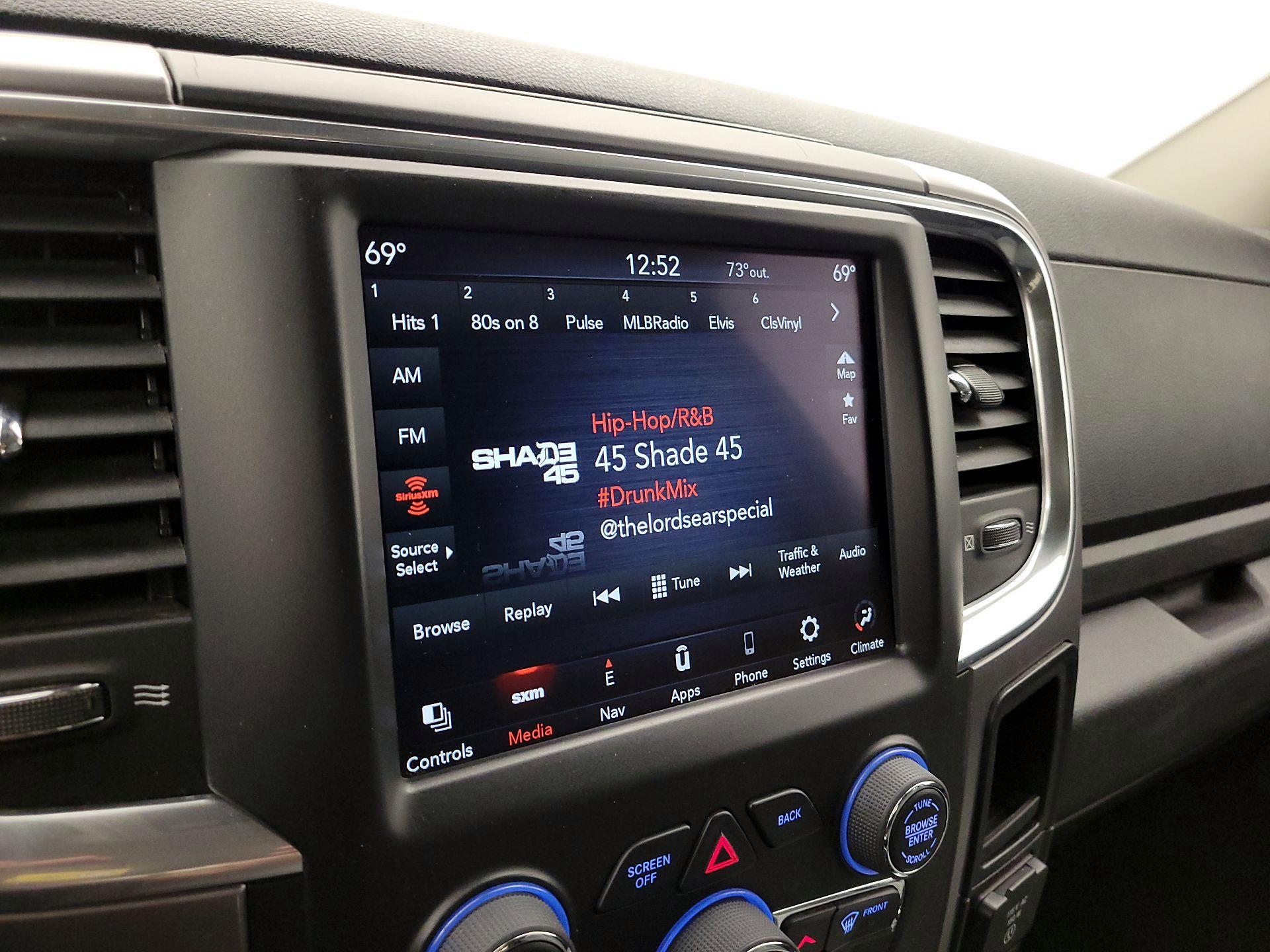 Thumbnail: 2023 RAM 1500 Classic - 16