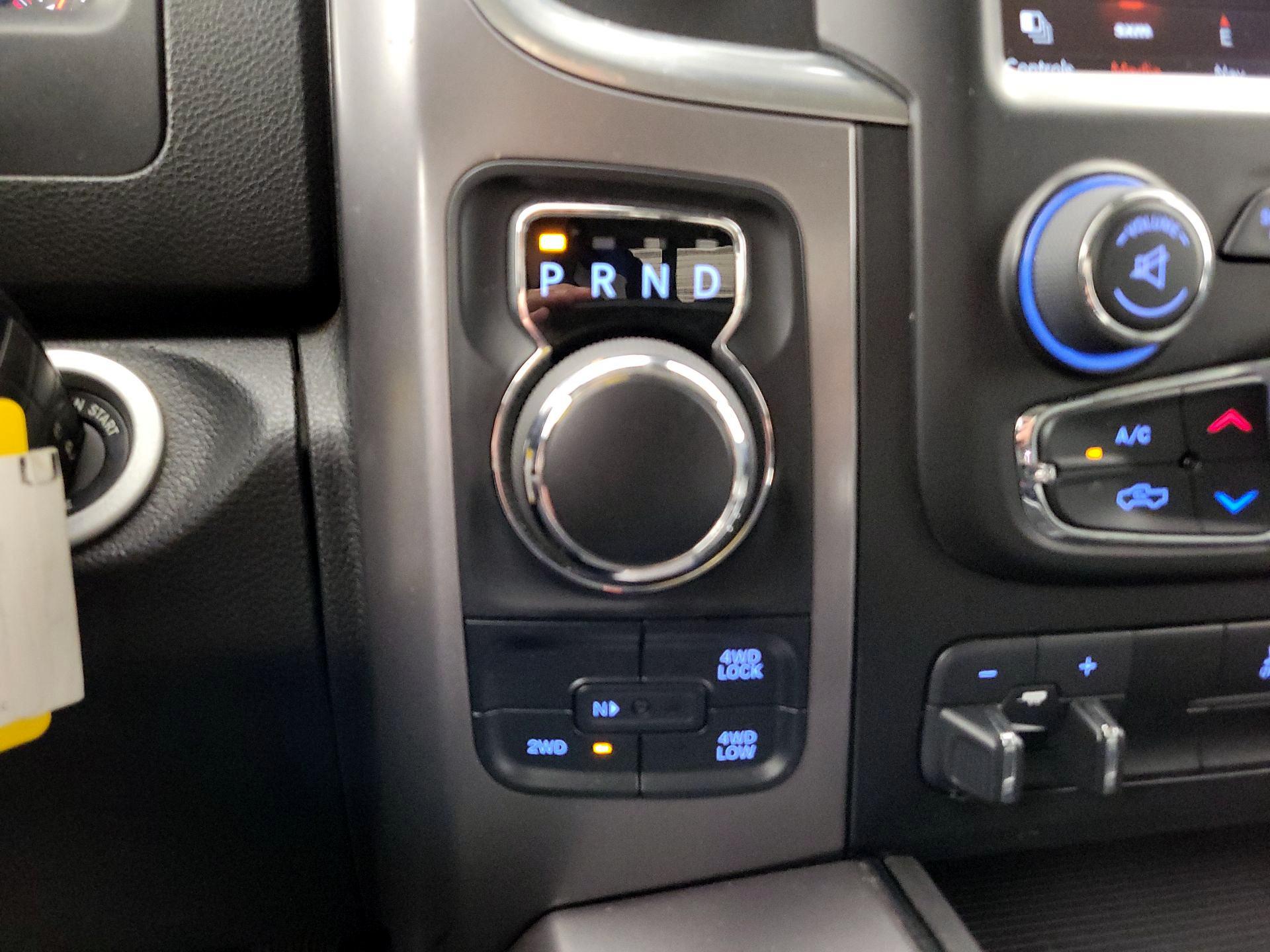 Thumbnail: 2023 RAM 1500 Classic - 18