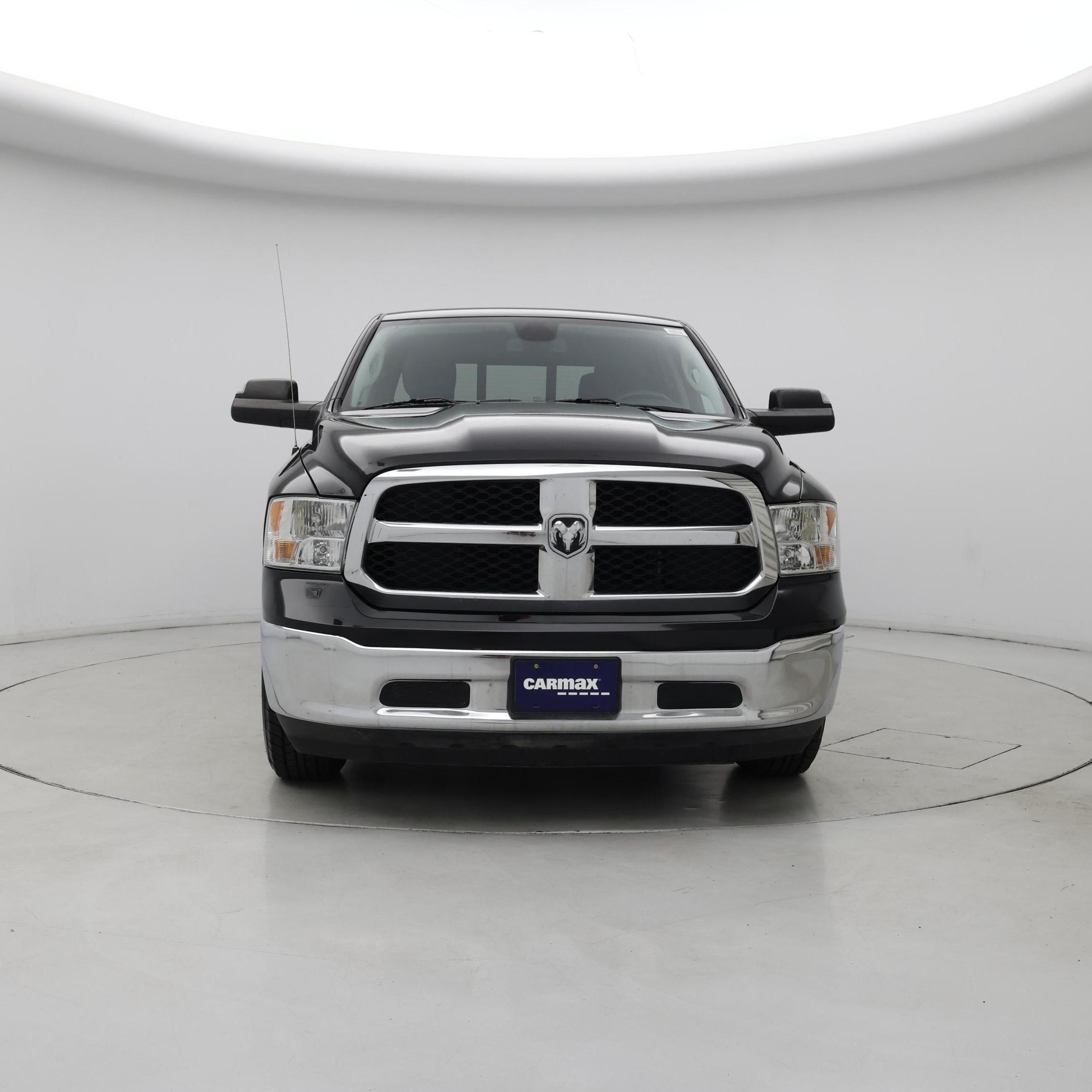 Thumbnail: 2023 RAM 1500 Classic - 5