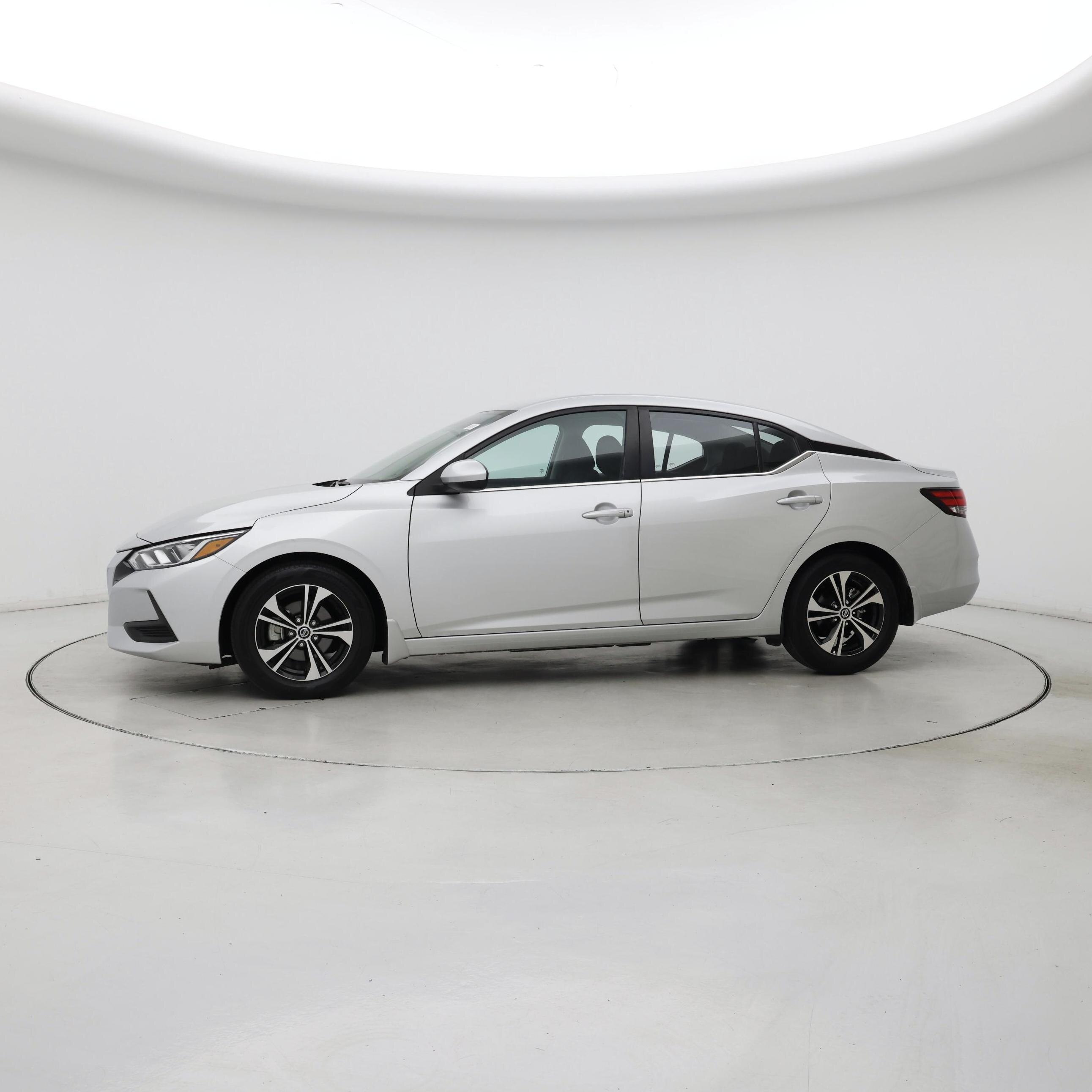Thumbnail: 2023 Nissan Sentra - 3