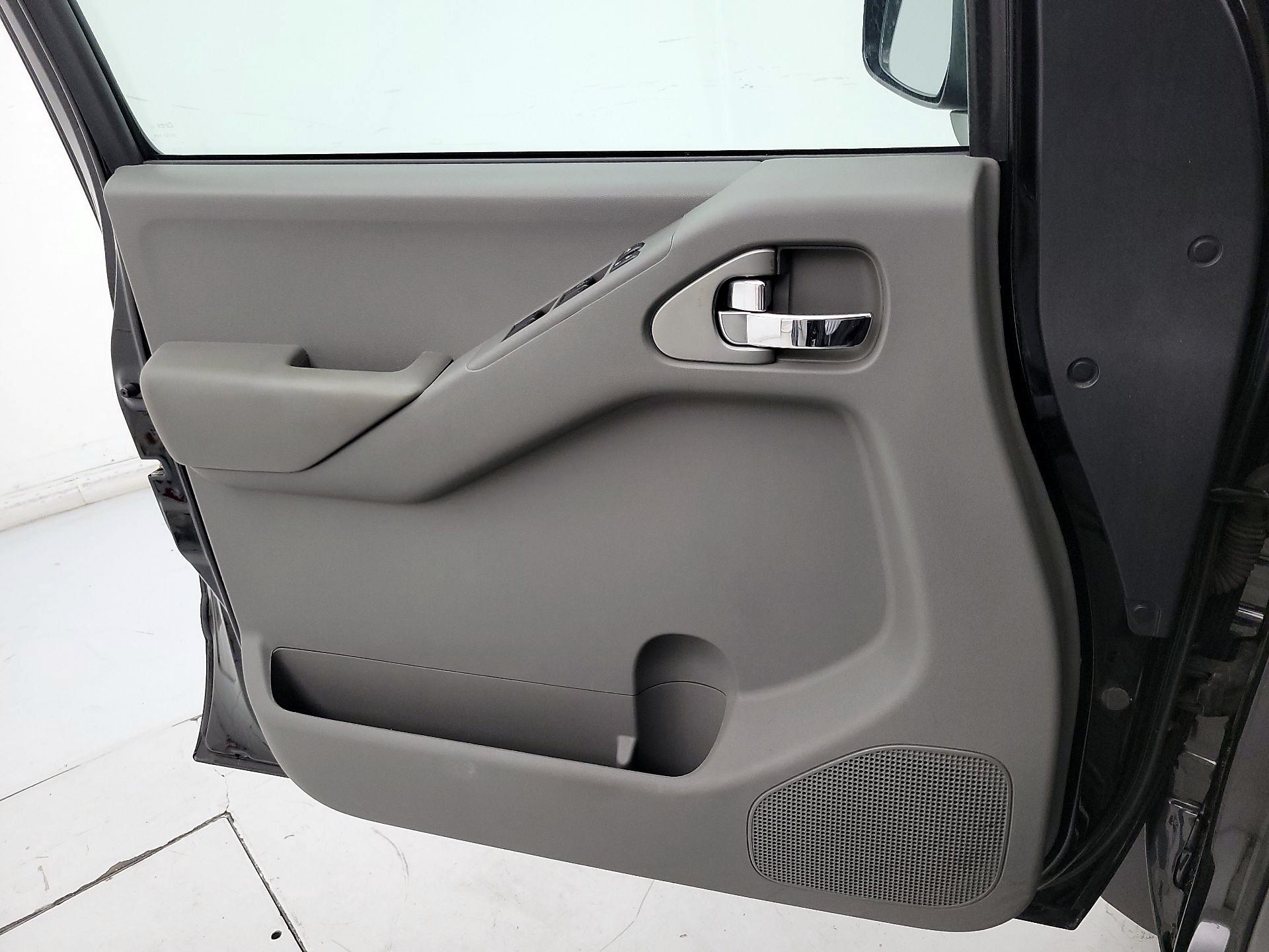Thumbnail: 2014 Nissan Frontier - 12