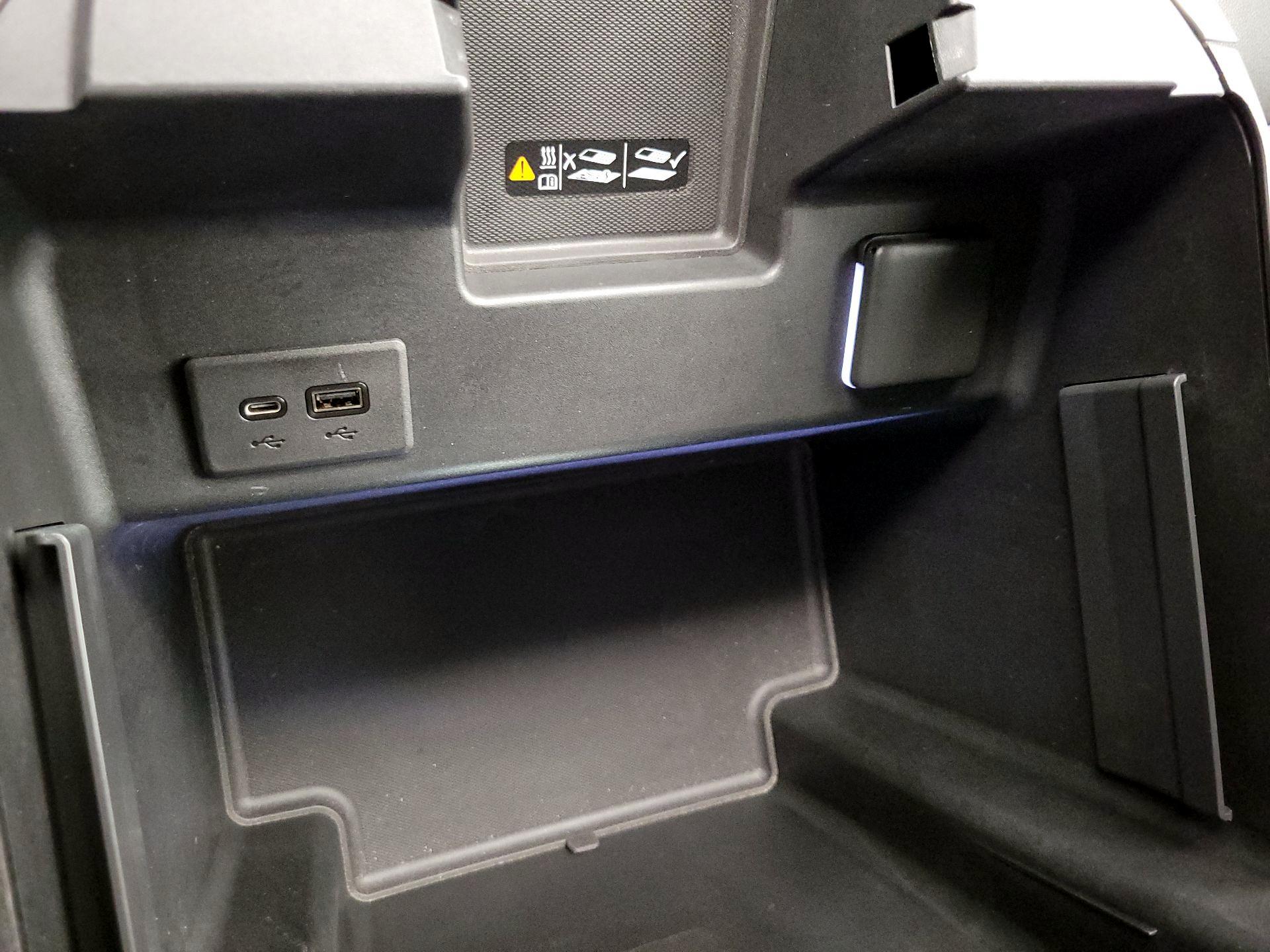 Thumbnail: 2022 Chevrolet Silverado 1500 - 19