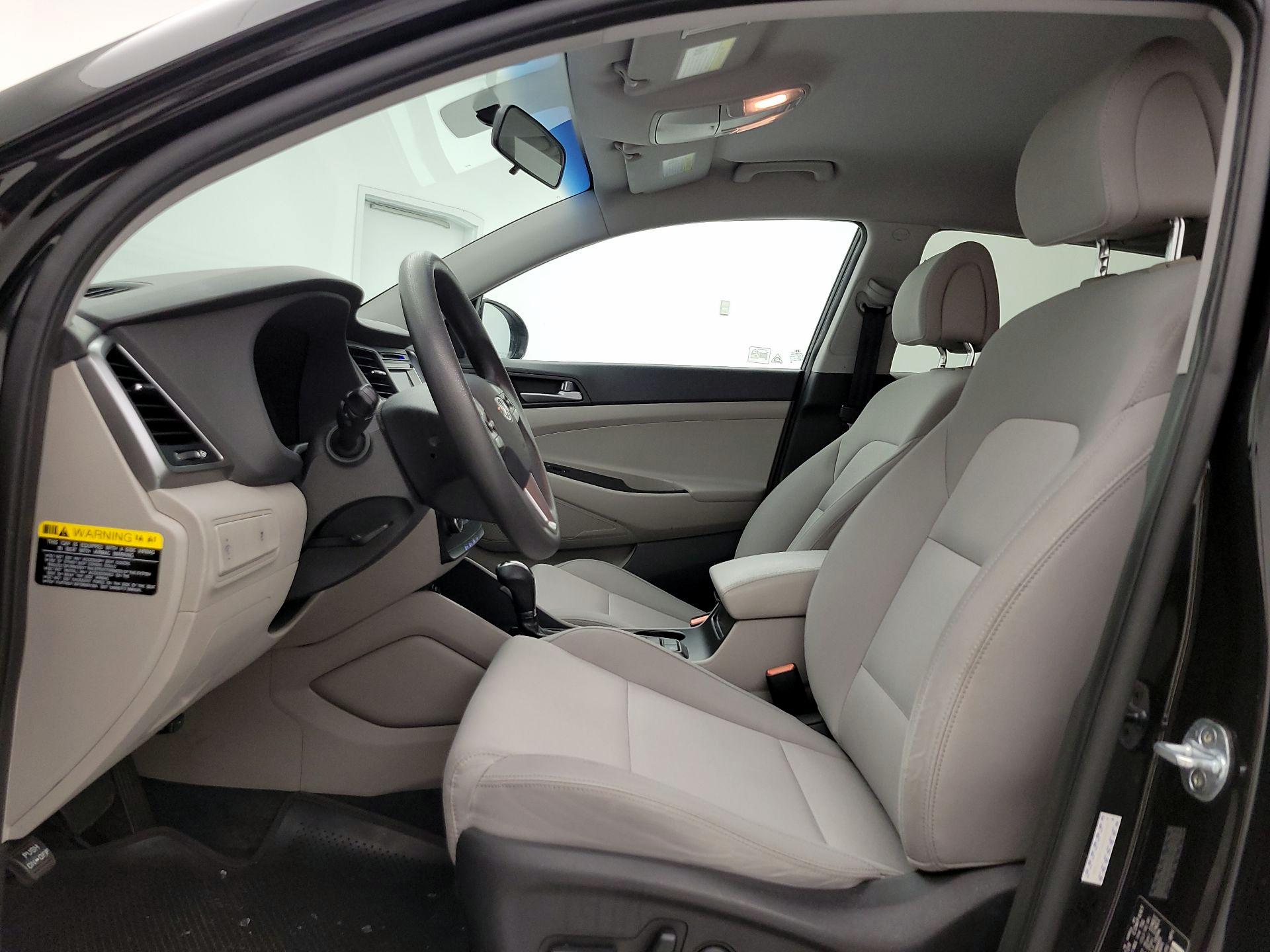 Thumbnail: 2017 Hyundai Tucson - 11