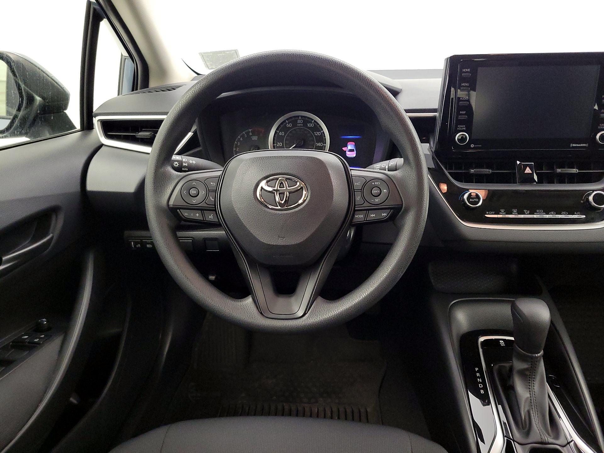 Thumbnail: 2022 Toyota Corolla - 10