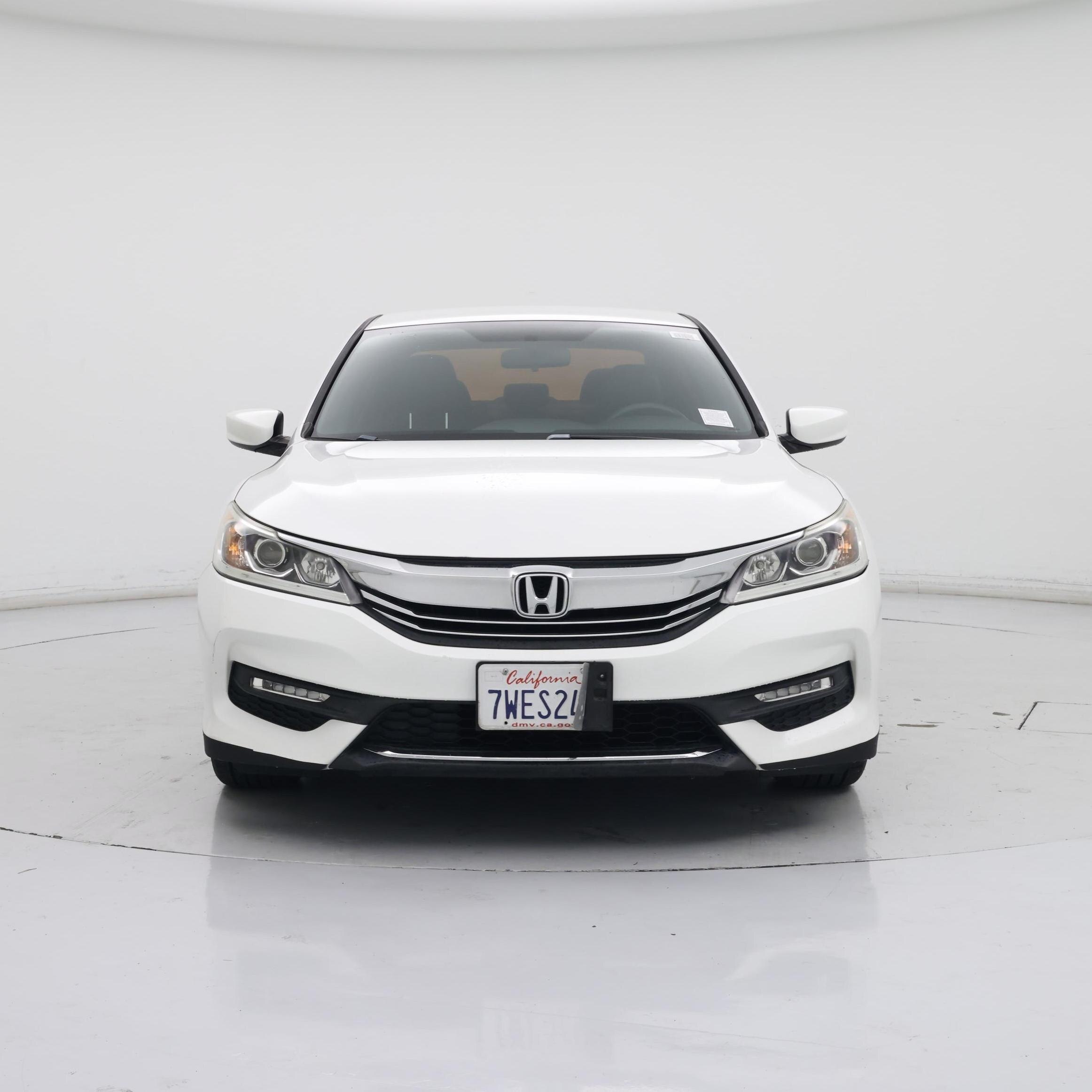 Thumbnail: 2017 Honda Accord - 5