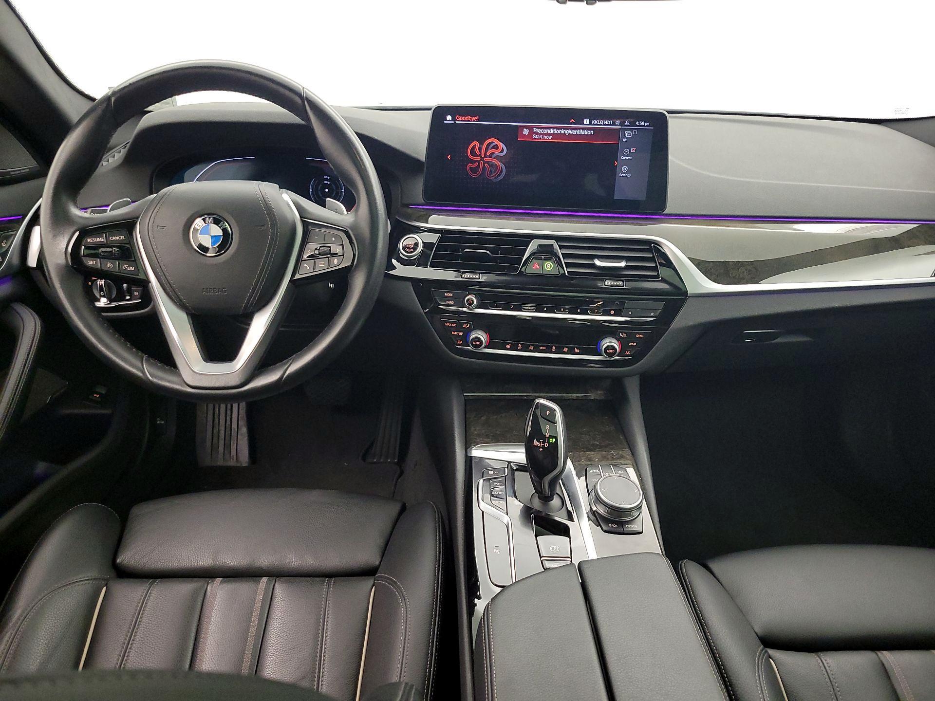 Thumbnail: 2022 BMW 5 Series - 9