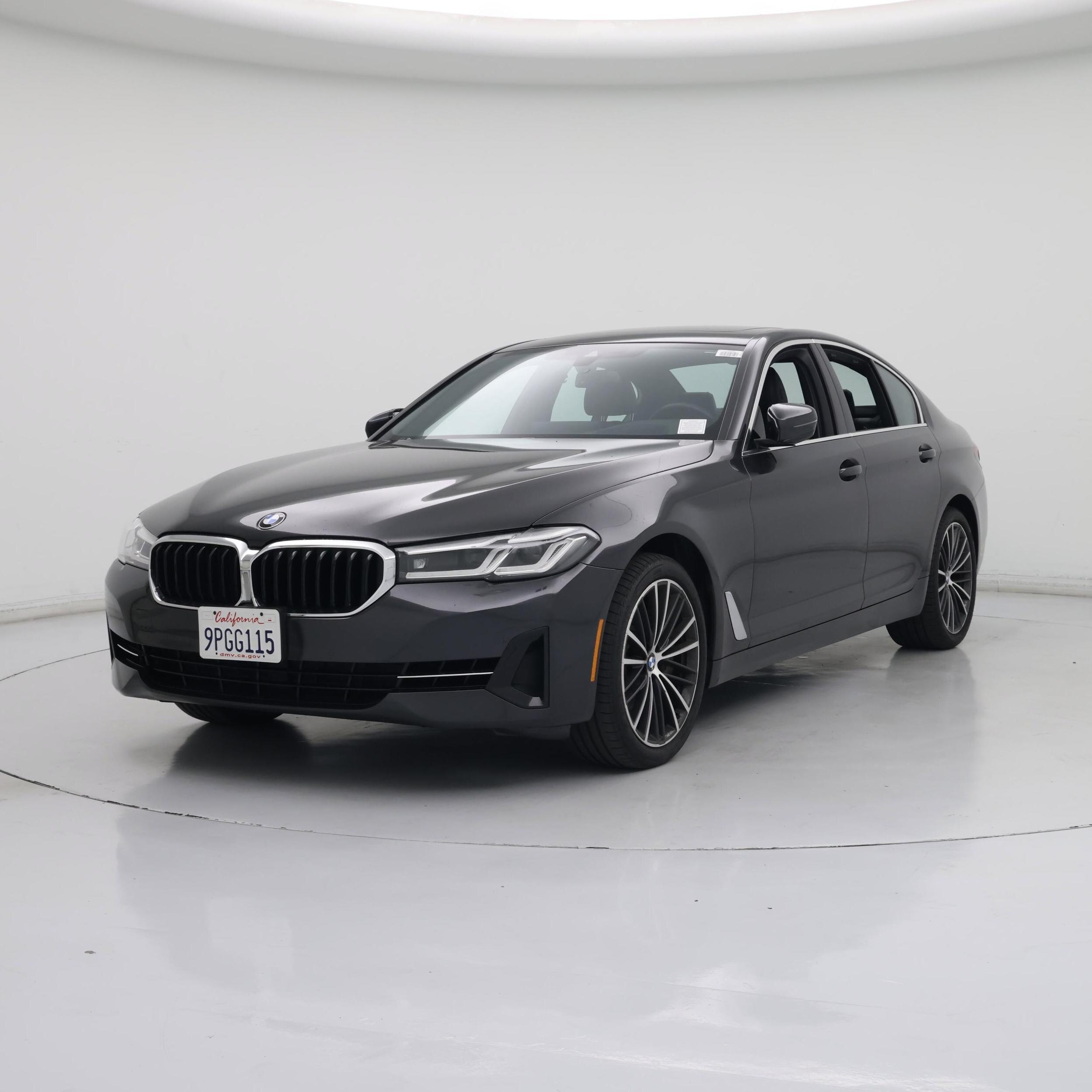 Thumbnail: 2022 BMW 5 Series - 4