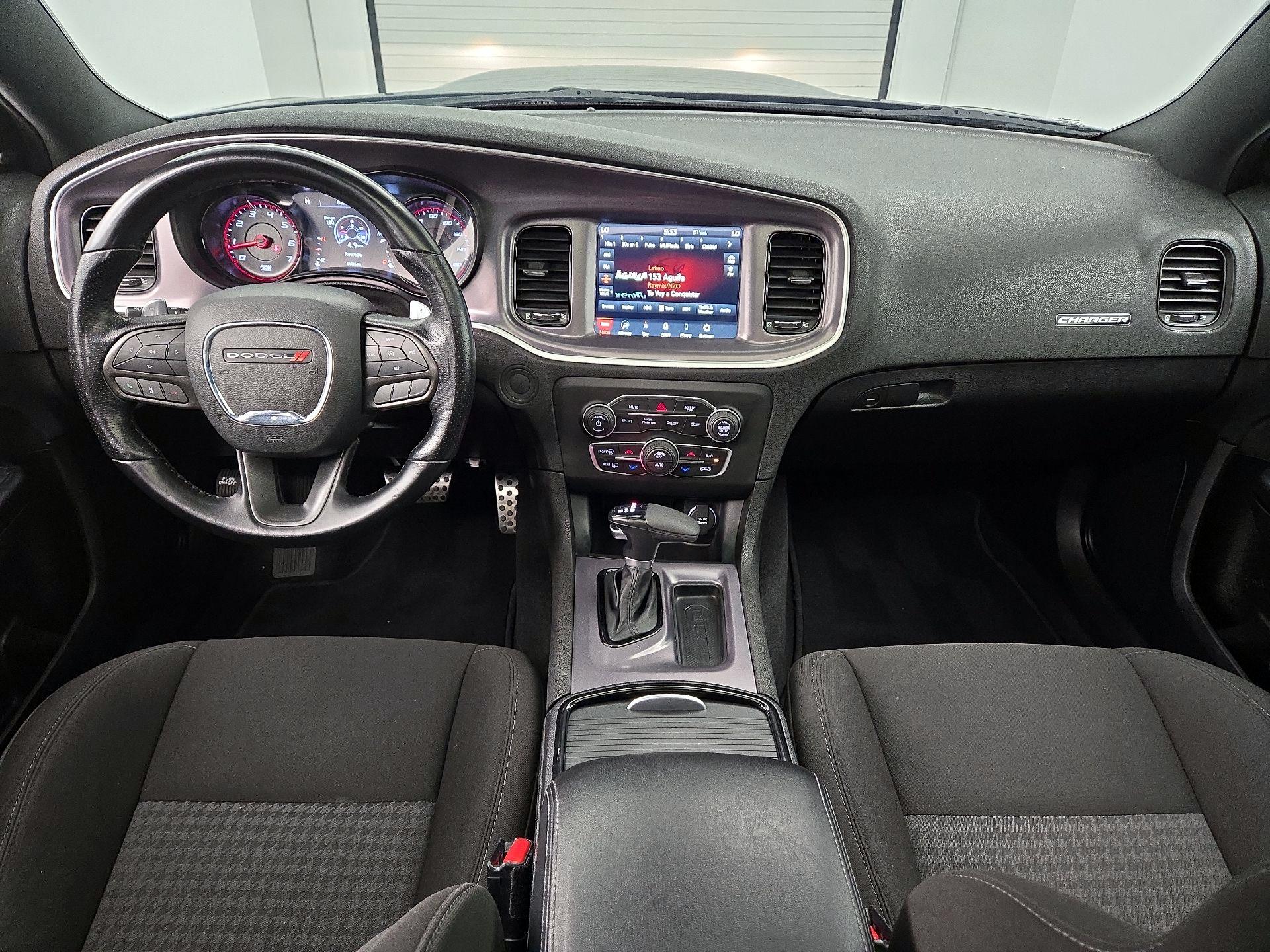 Thumbnail: 2020 Dodge Charger - 9