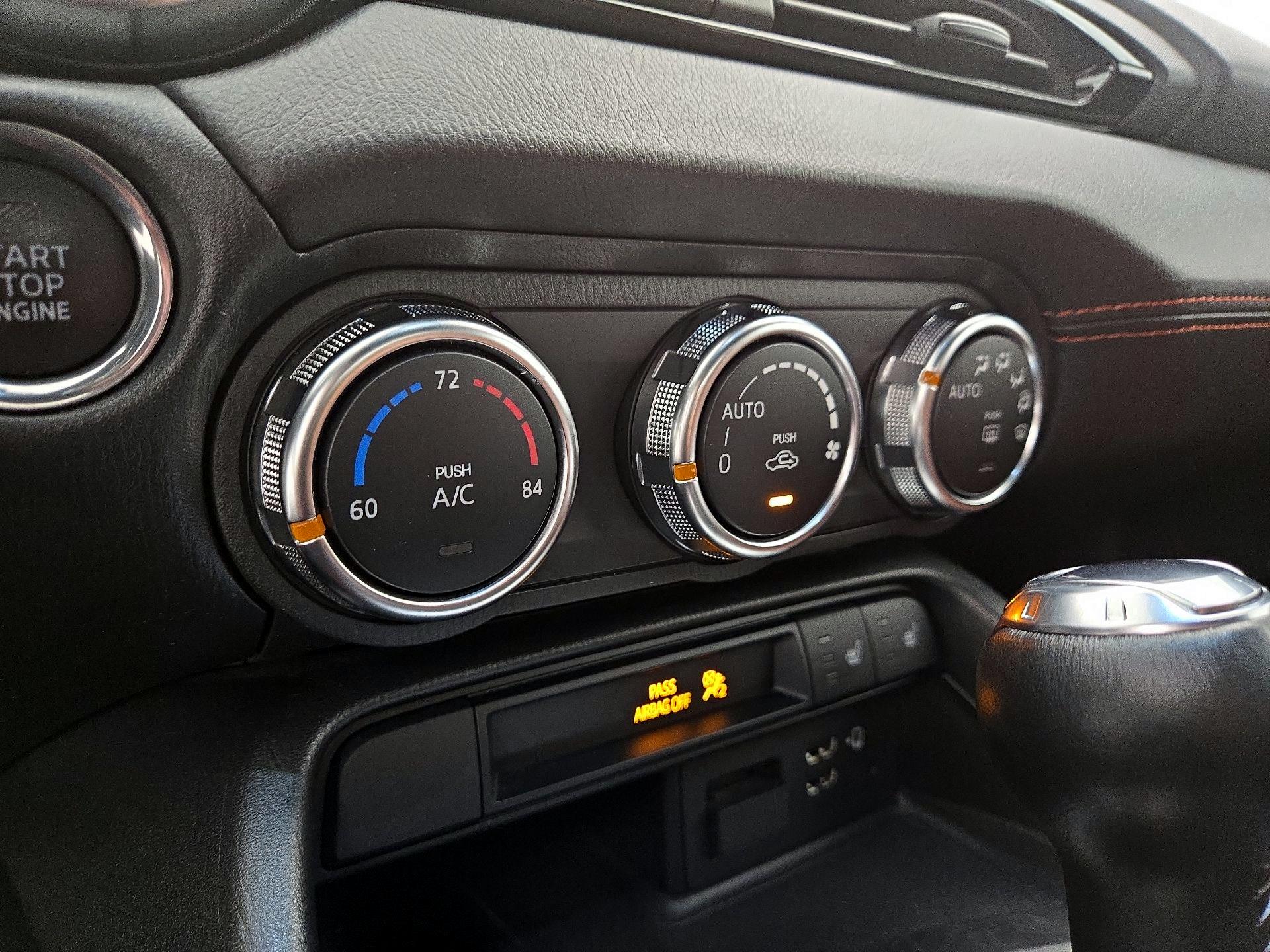 Thumbnail: 2023 Mazda MX-5 Miata - 17