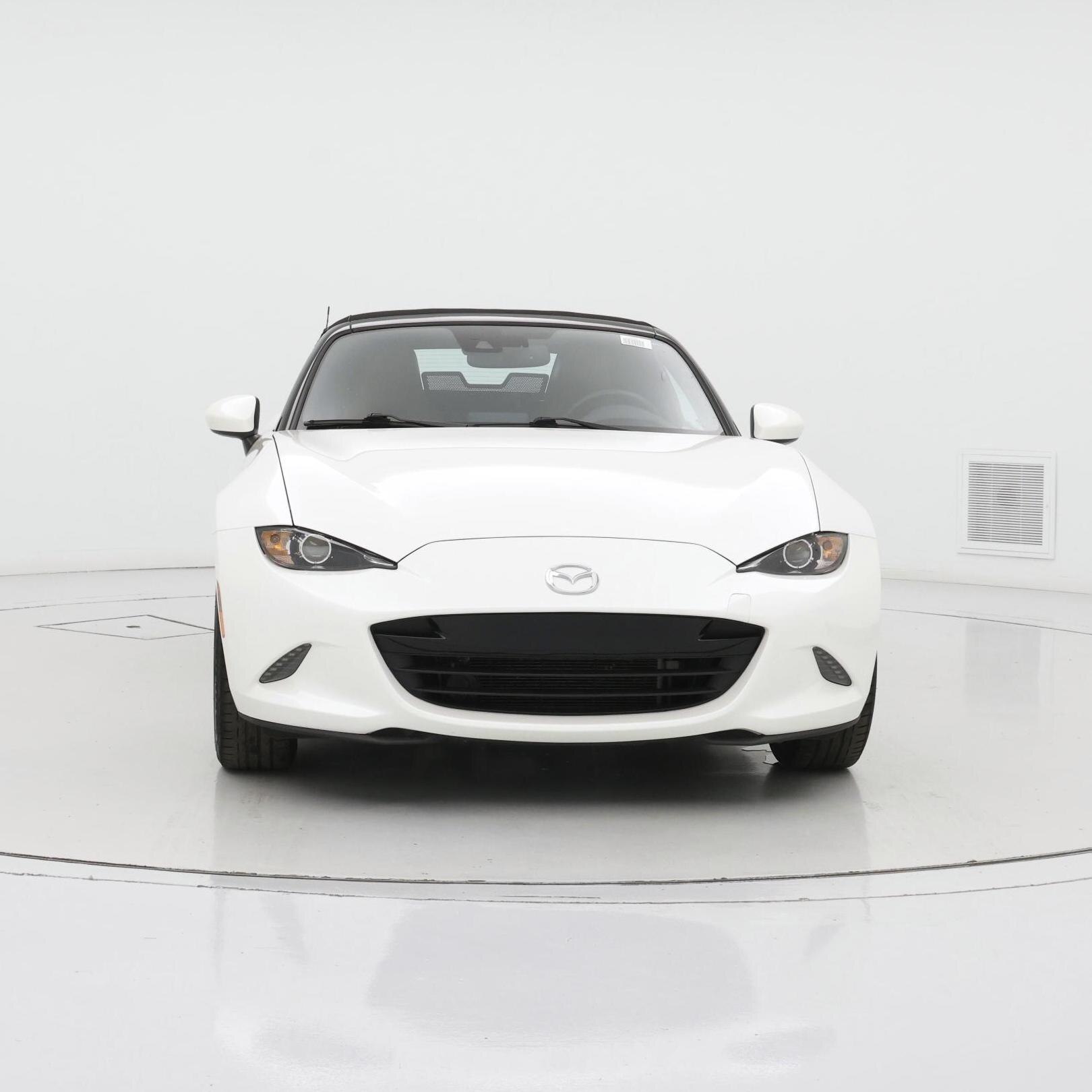 Thumbnail: 2023 Mazda MX-5 Miata - 5
