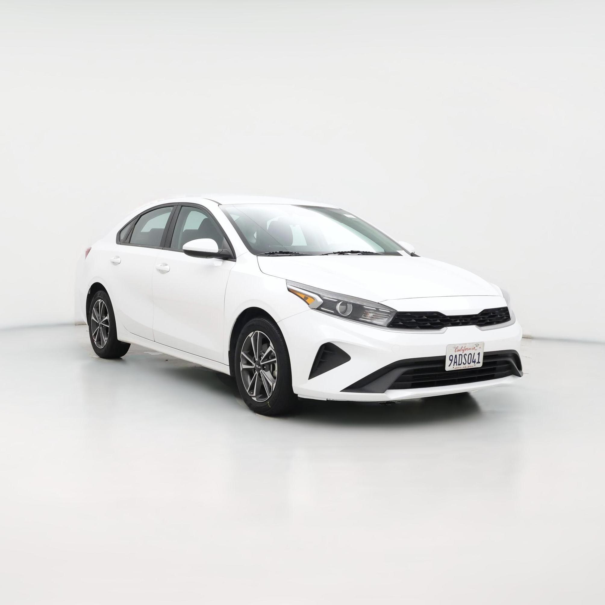 Thumbnail: 2022 Kia Forte - 1