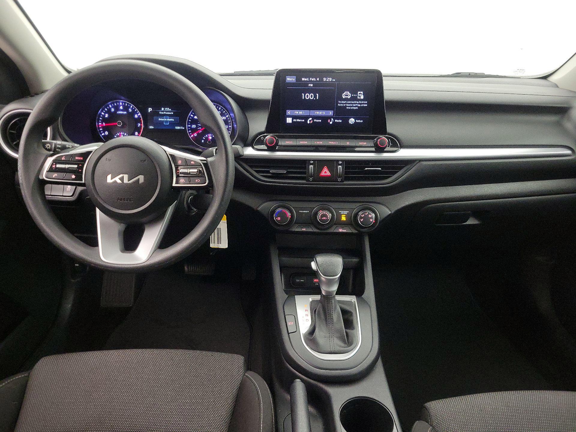 Thumbnail: 2022 Kia Forte - 9