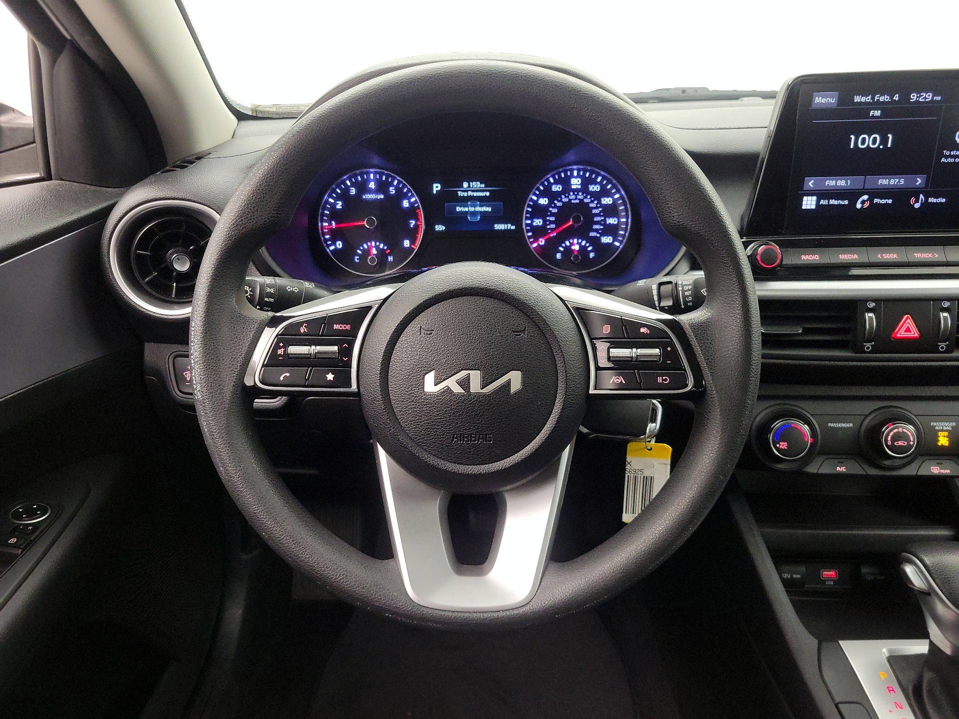 Thumbnail: 2022 Kia Forte - 10