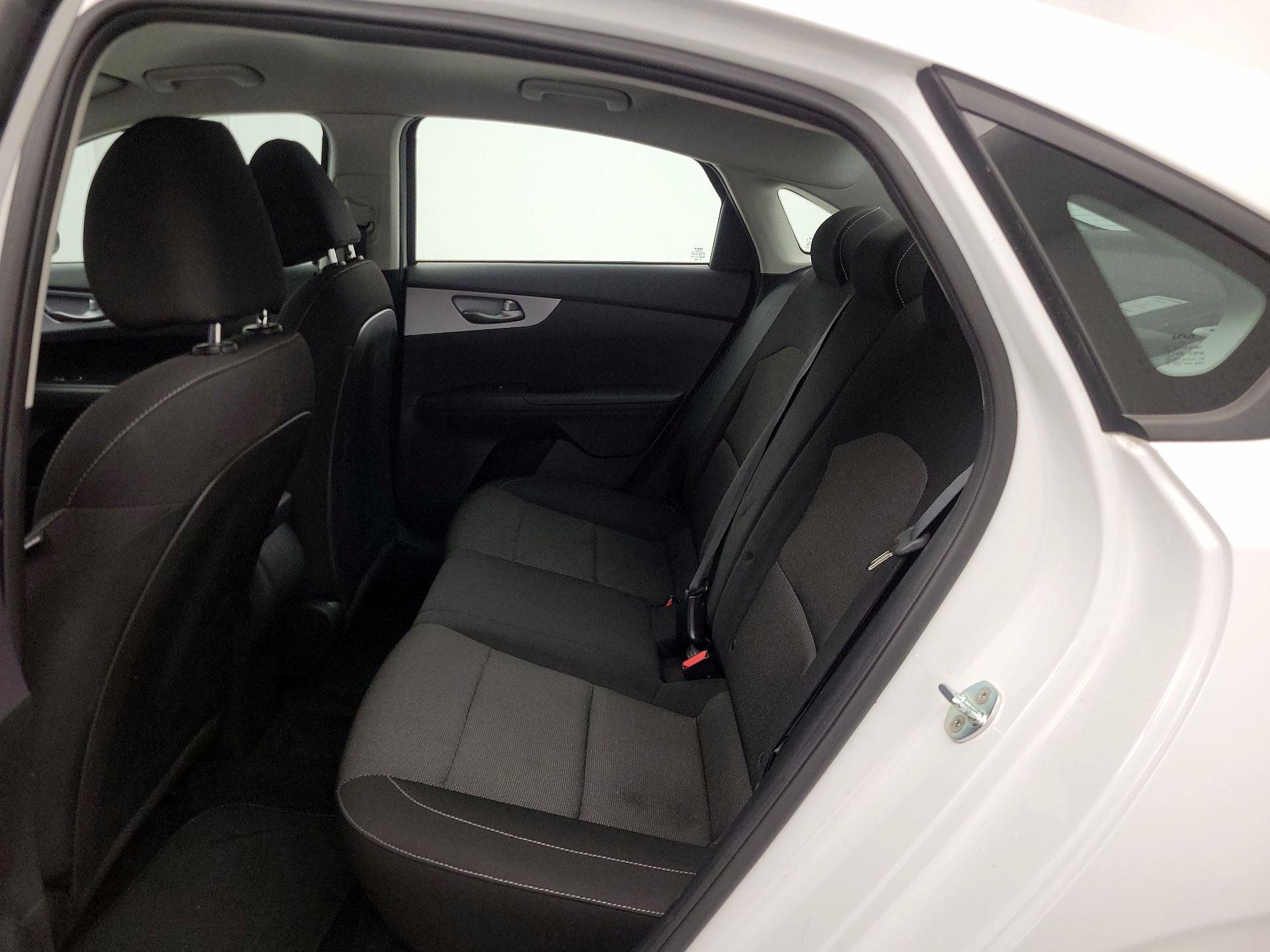 Thumbnail: 2022 Kia Forte - 19