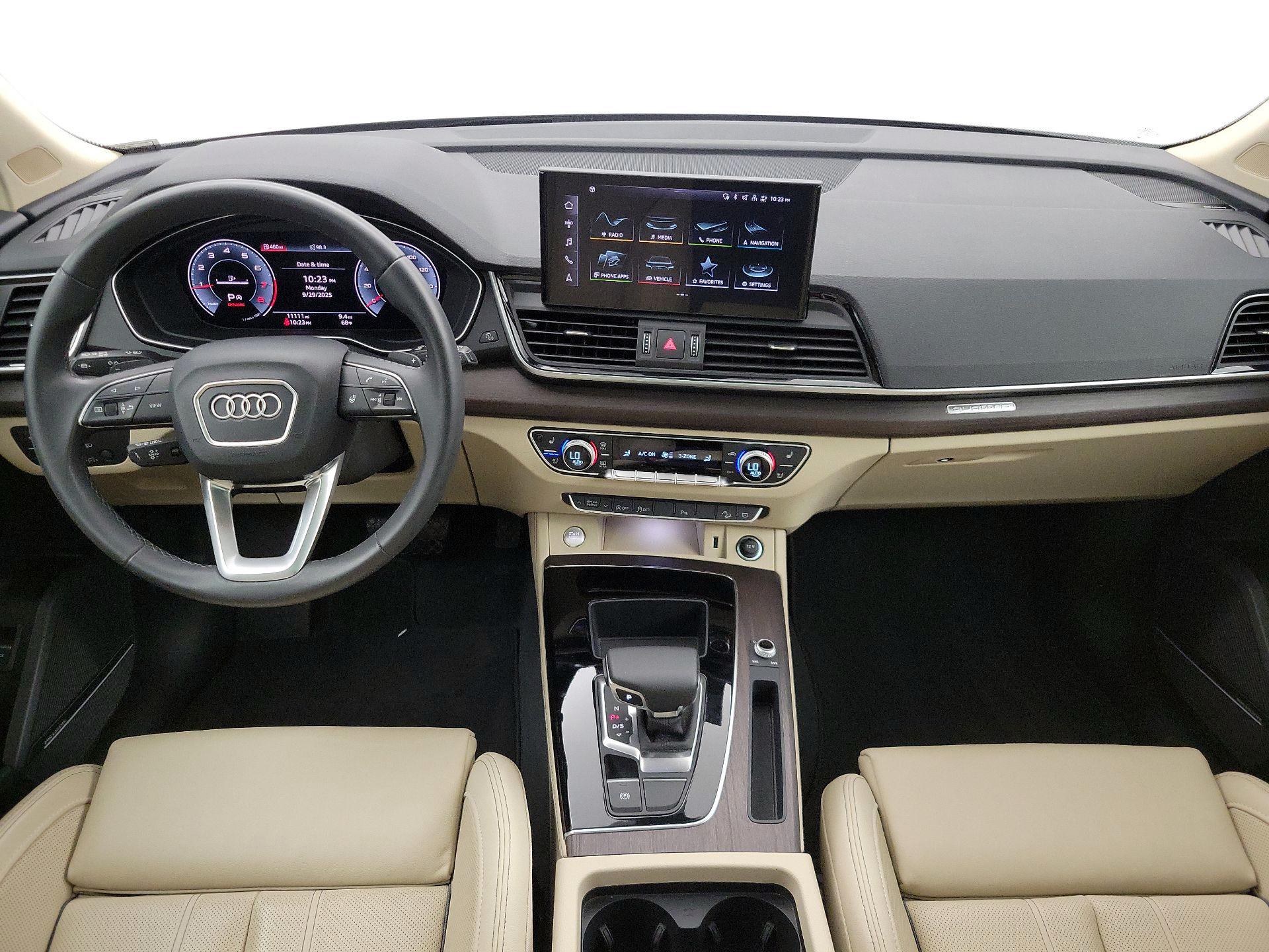 Thumbnail: 2023 Audi Q5 - 9