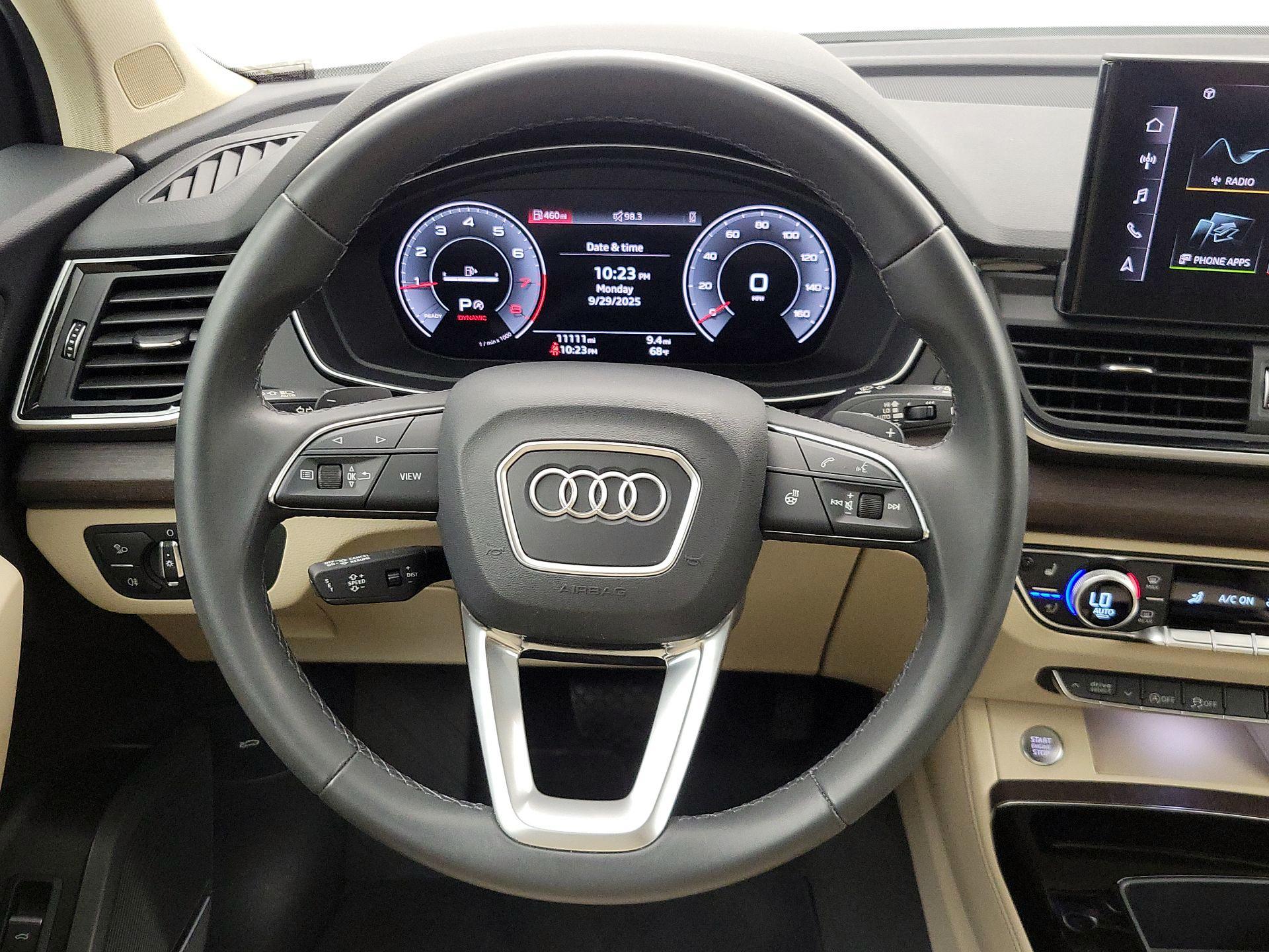 Thumbnail: 2023 Audi Q5 - 10