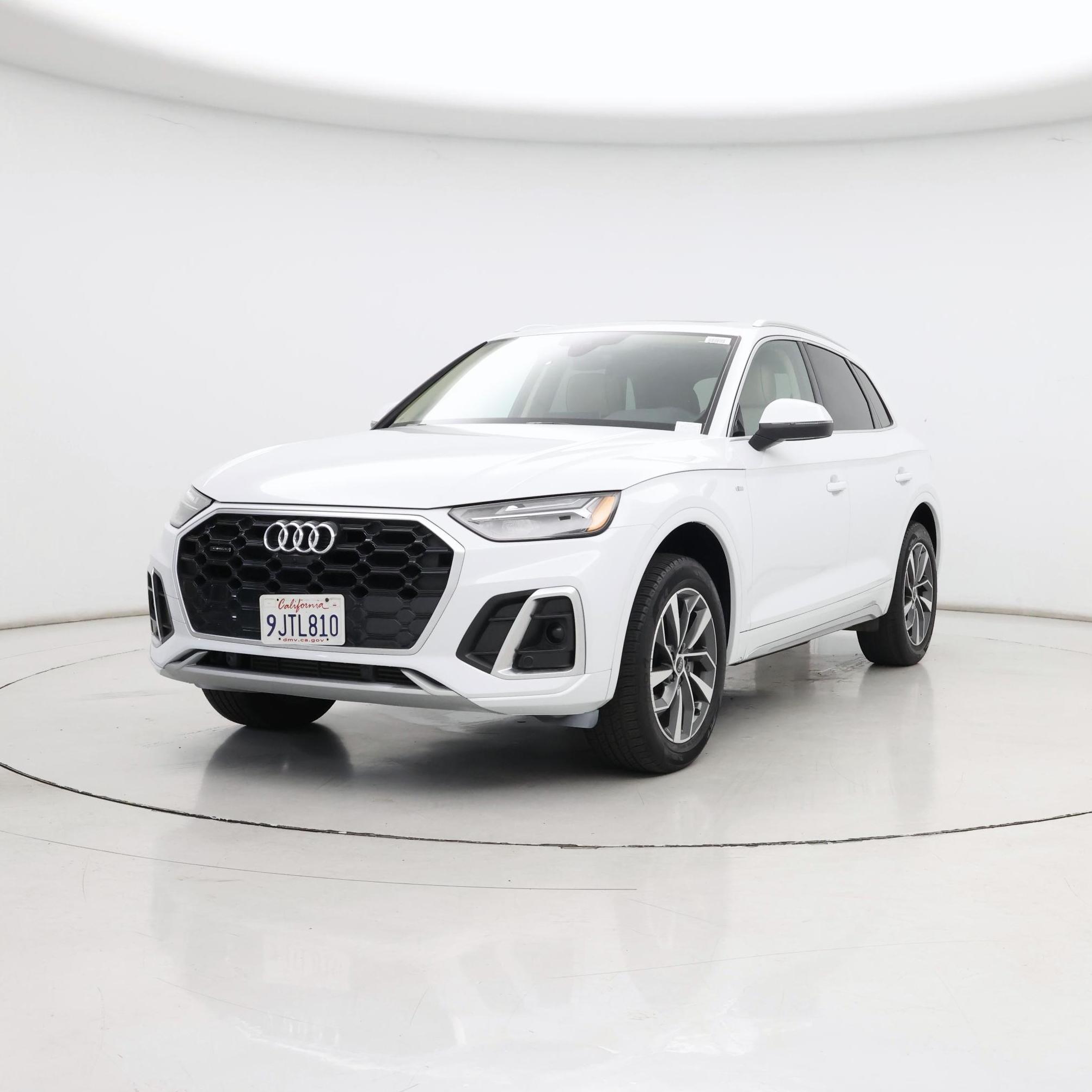 Thumbnail: 2023 Audi Q5 - 4